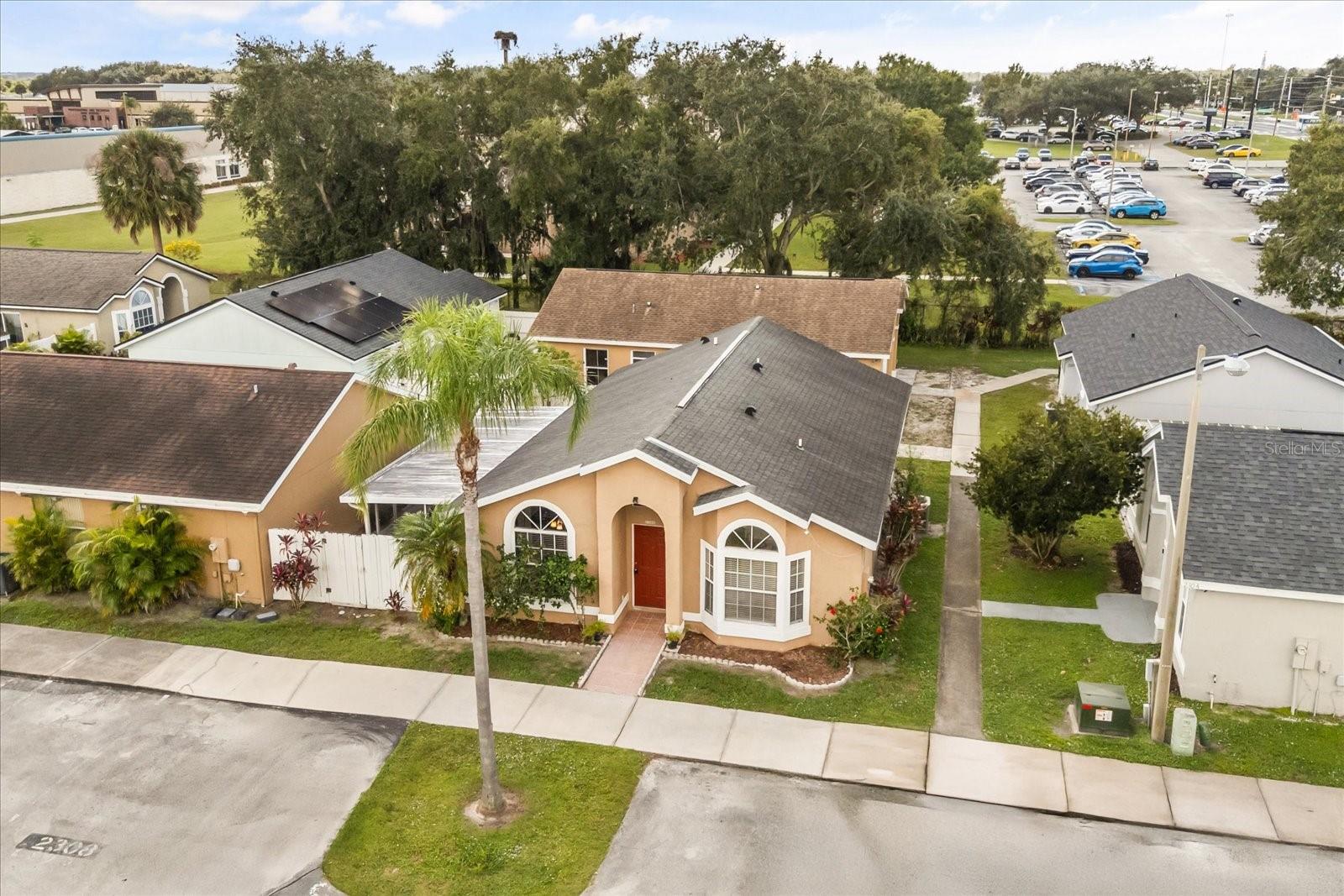 Image 23 of 25 For 2308 Harbor Town Drive