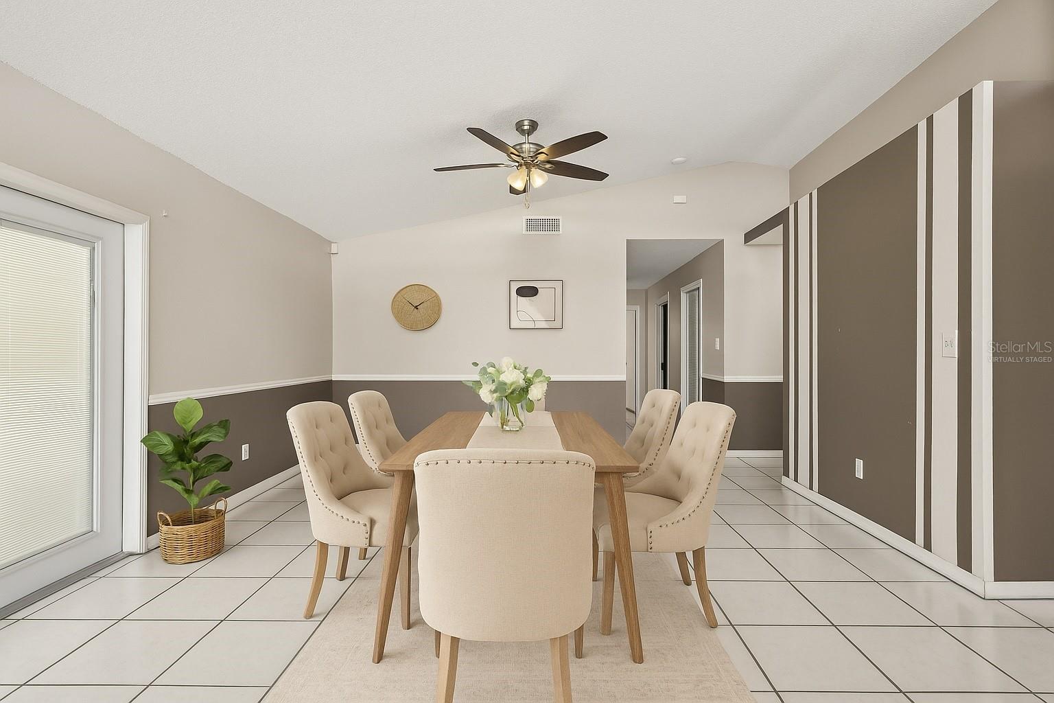 Image 5 of 25 For 2308 Harbor Town Drive