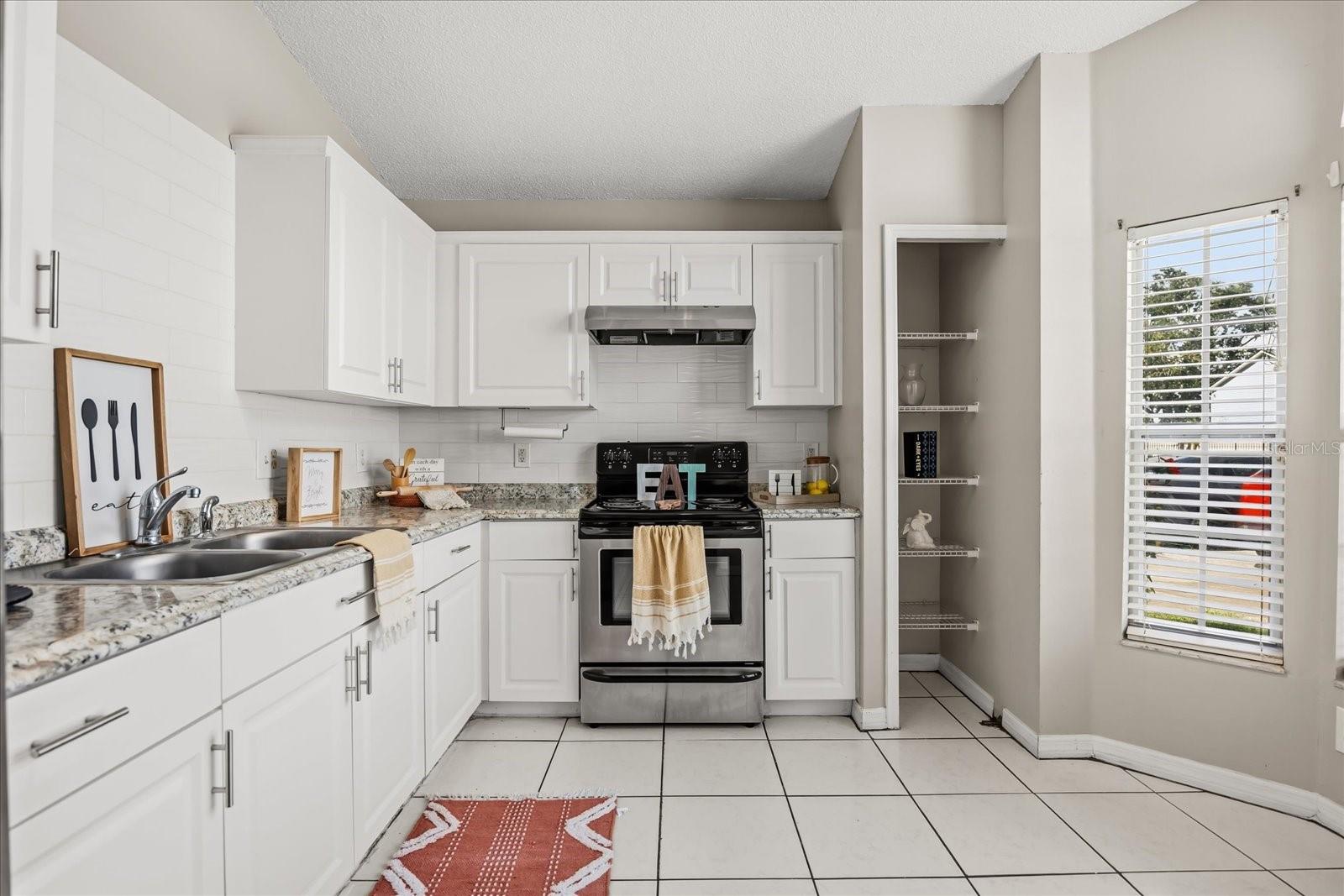 Image 8 of 25 For 2308 Harbor Town Drive