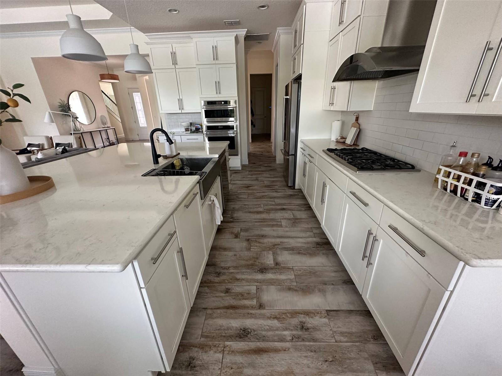 Image 17 of 66 For 1416 Oil Lamp Cove