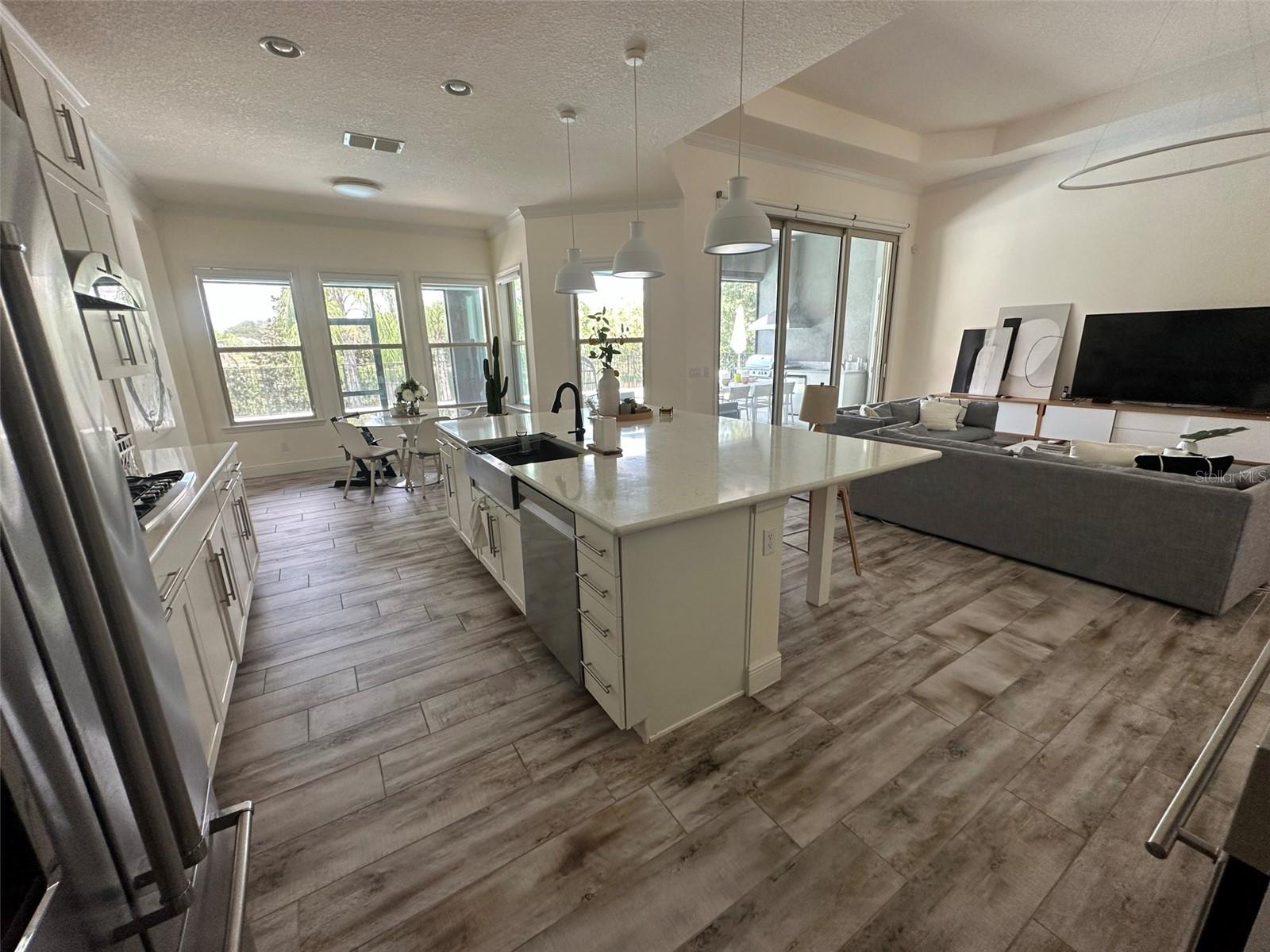 Image 18 of 66 For 1416 Oil Lamp Cove