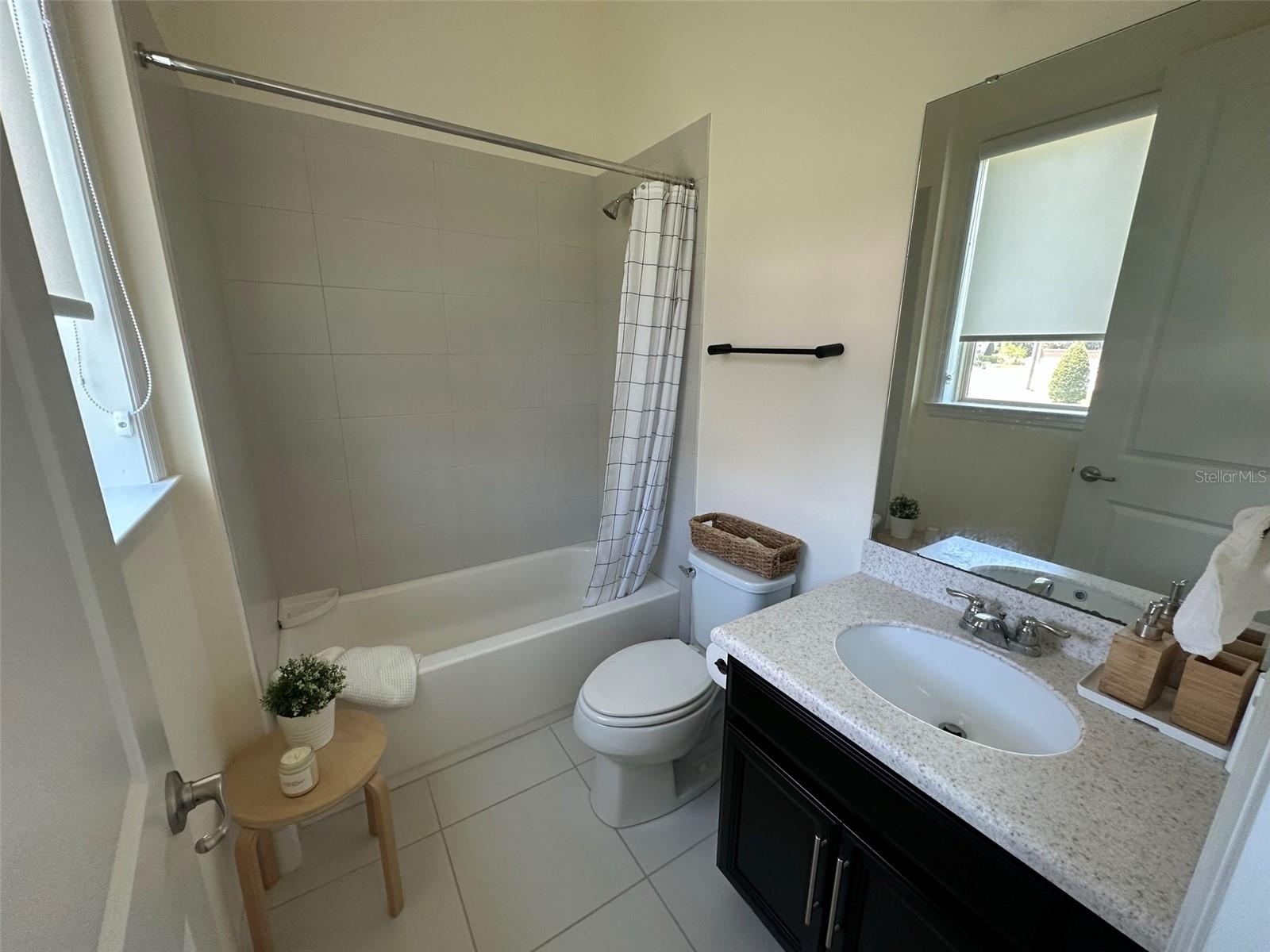 Image 35 of 66 For 1416 Oil Lamp Cove