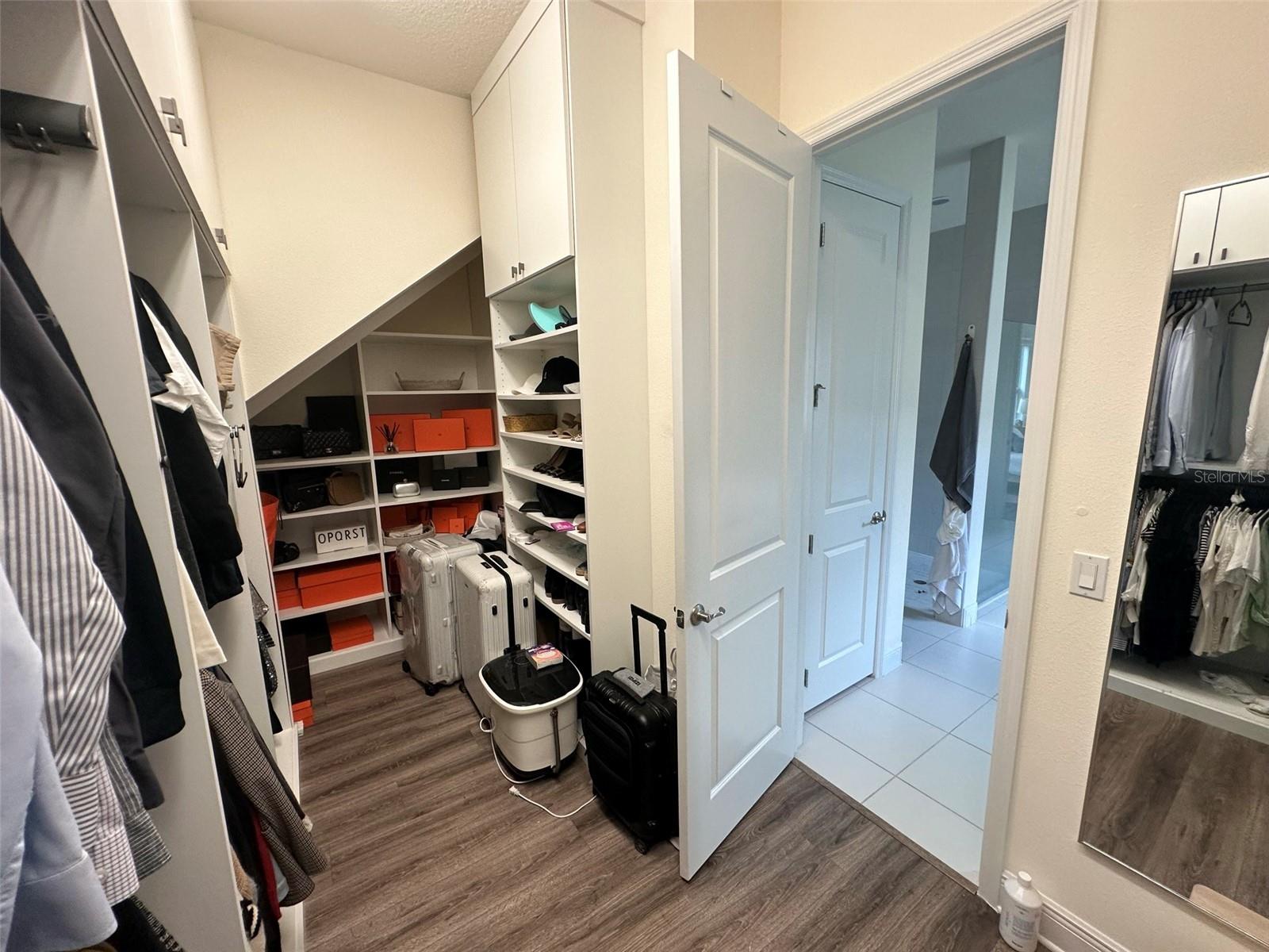 Image 51 of 66 For 1416 Oil Lamp Cove