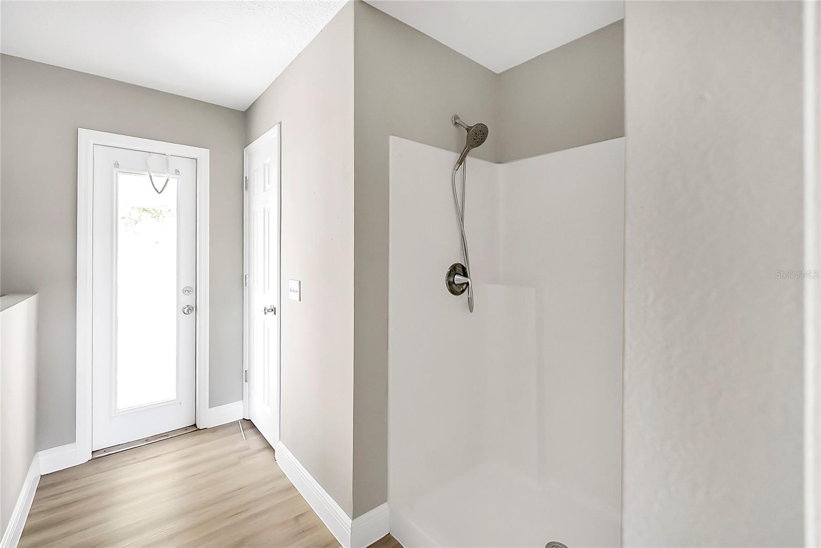 Image 15 of 28 For 1305 Brenway Drive