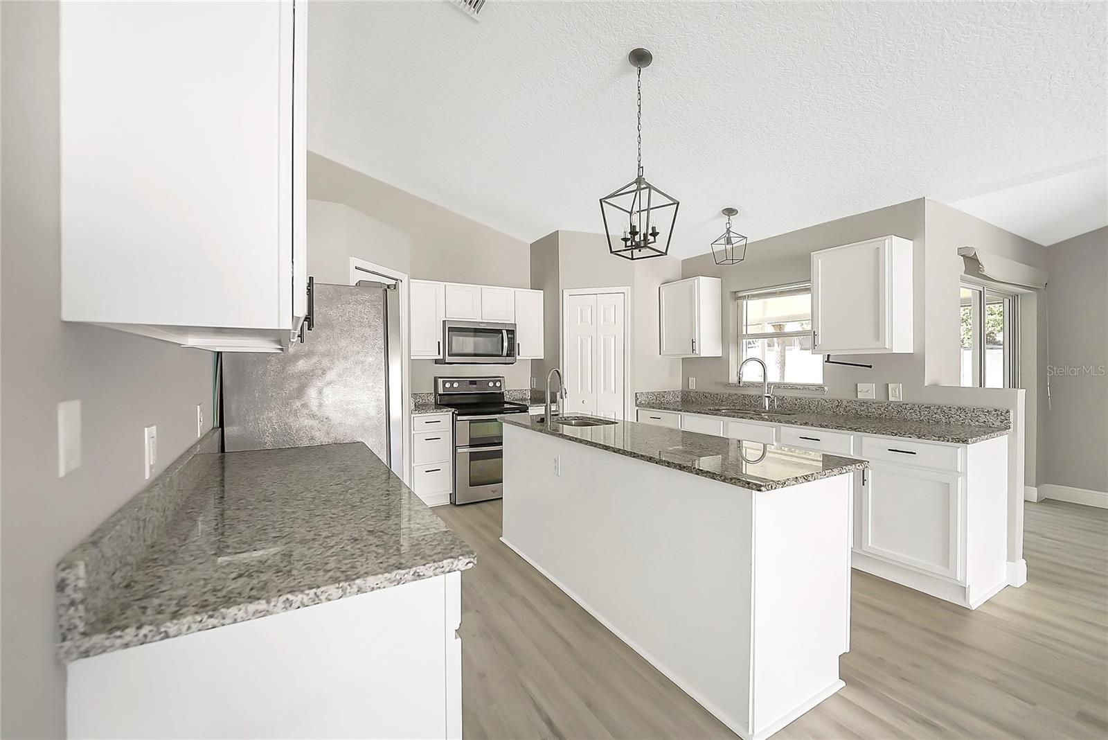 Image 8 of 28 For 1305 Brenway Drive