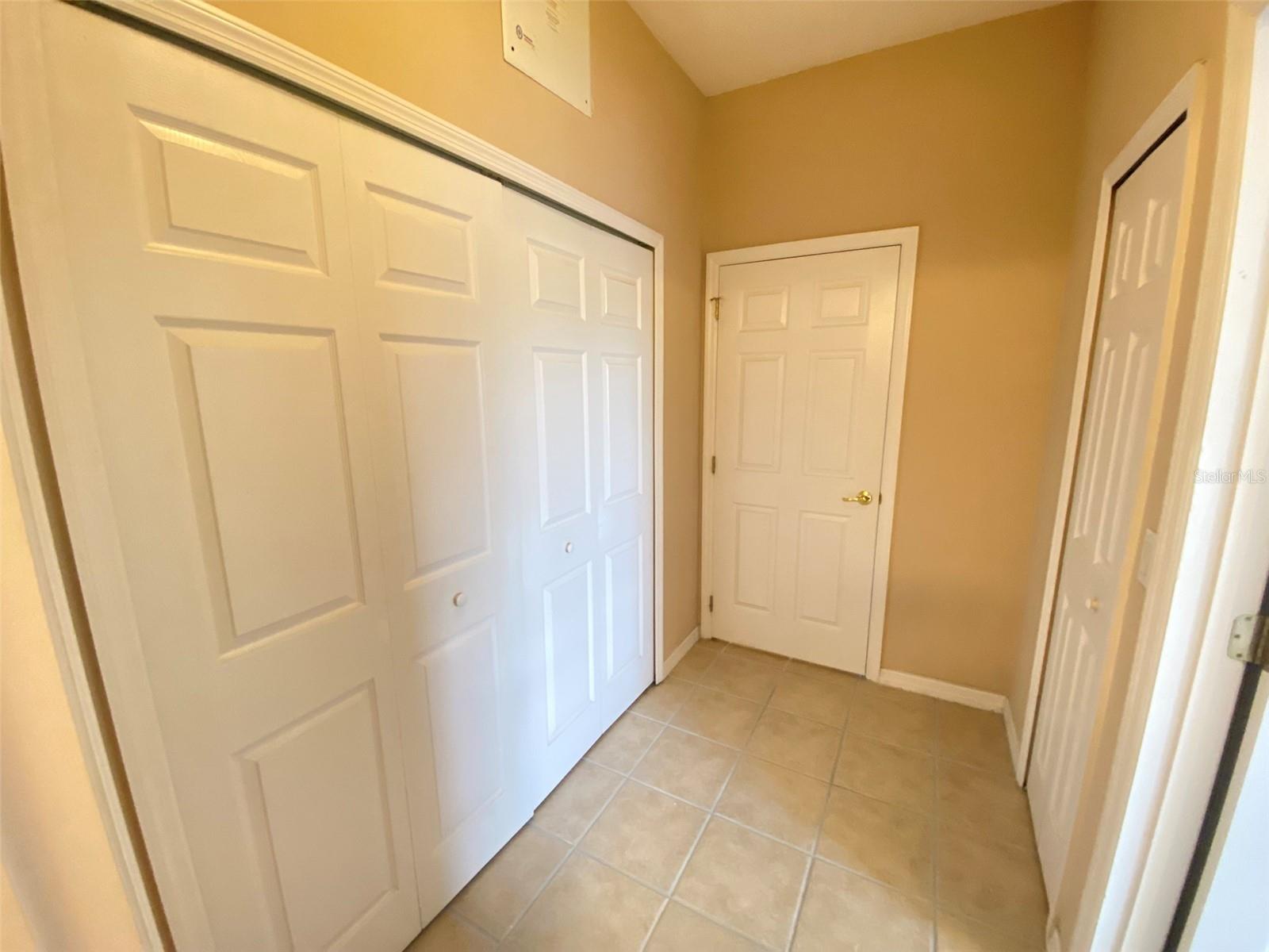 Image 29 of 38 For 9435 Myrtle Creek Lane 312