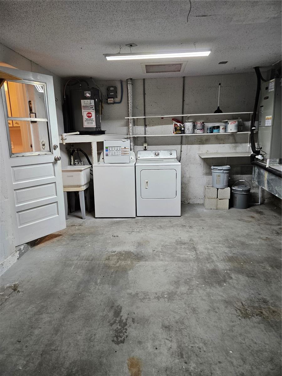 Image 11 of 12 For 5014 Bitner Street 5014