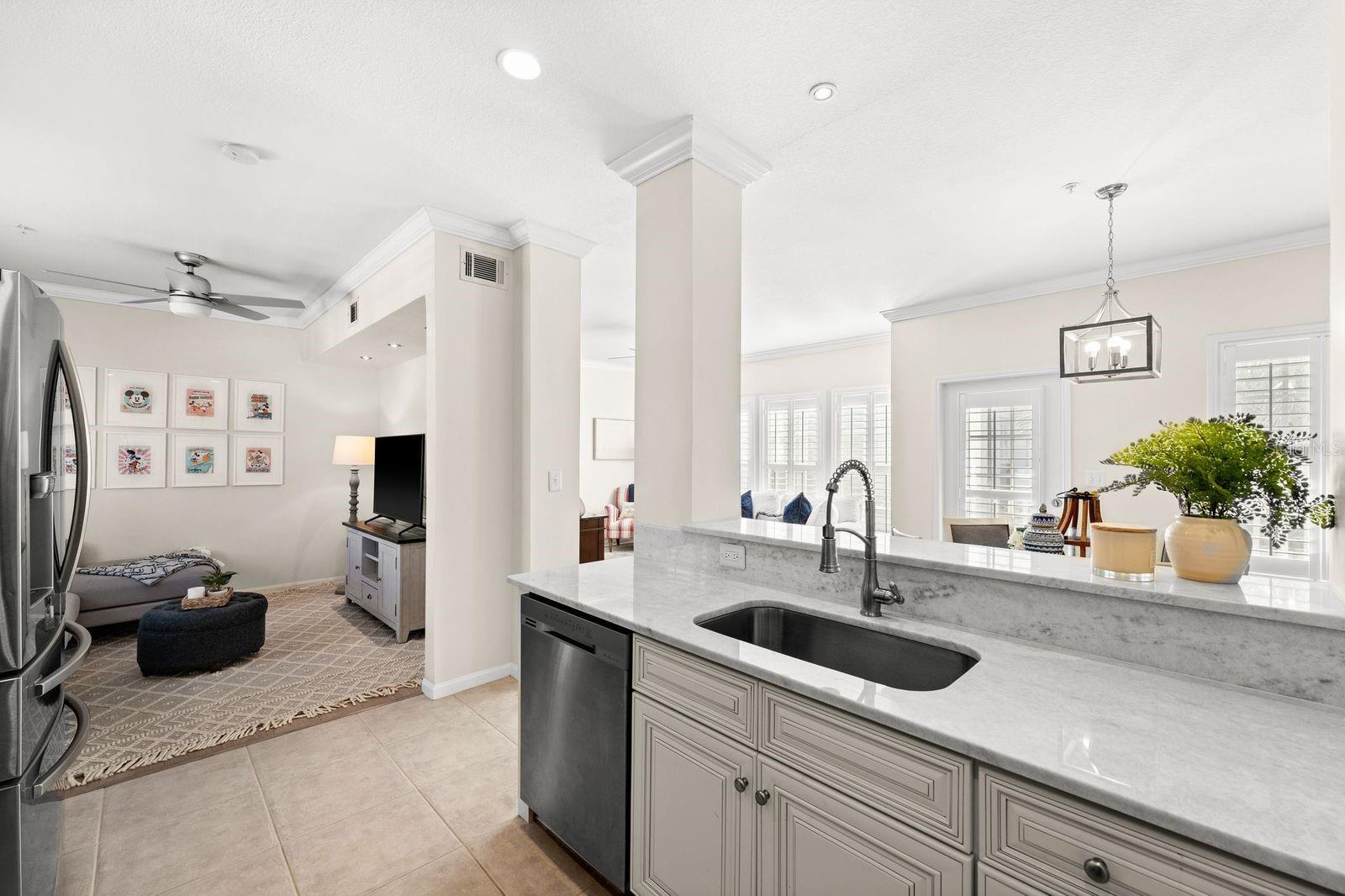 Image 11 of 24 For 451 Water Street