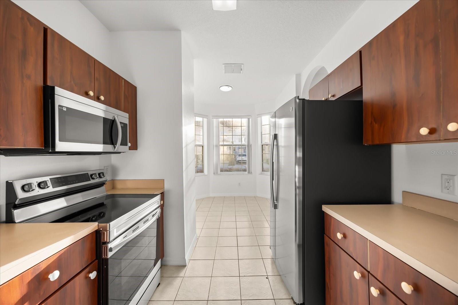 Image 7 of 27 For 1286 Beach Circle 1286