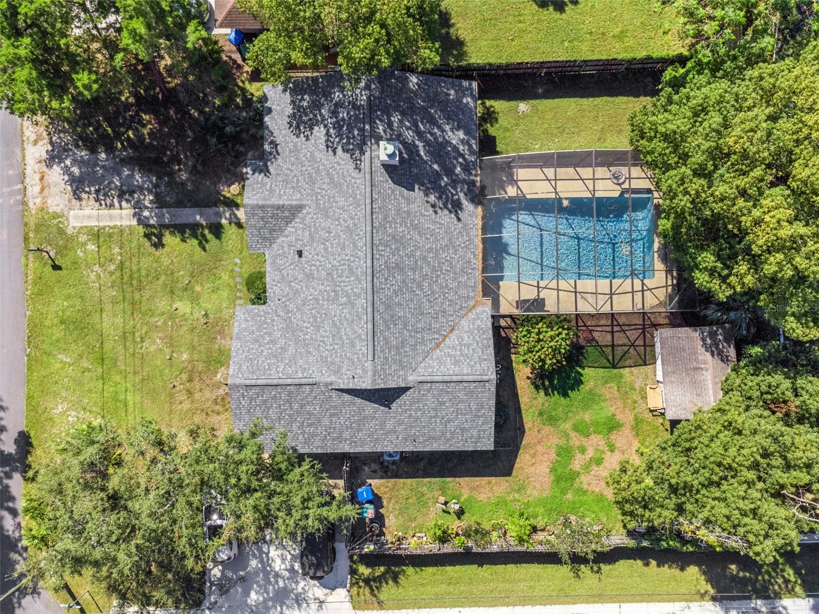 Image 19 of 20 For 240 Line Drive