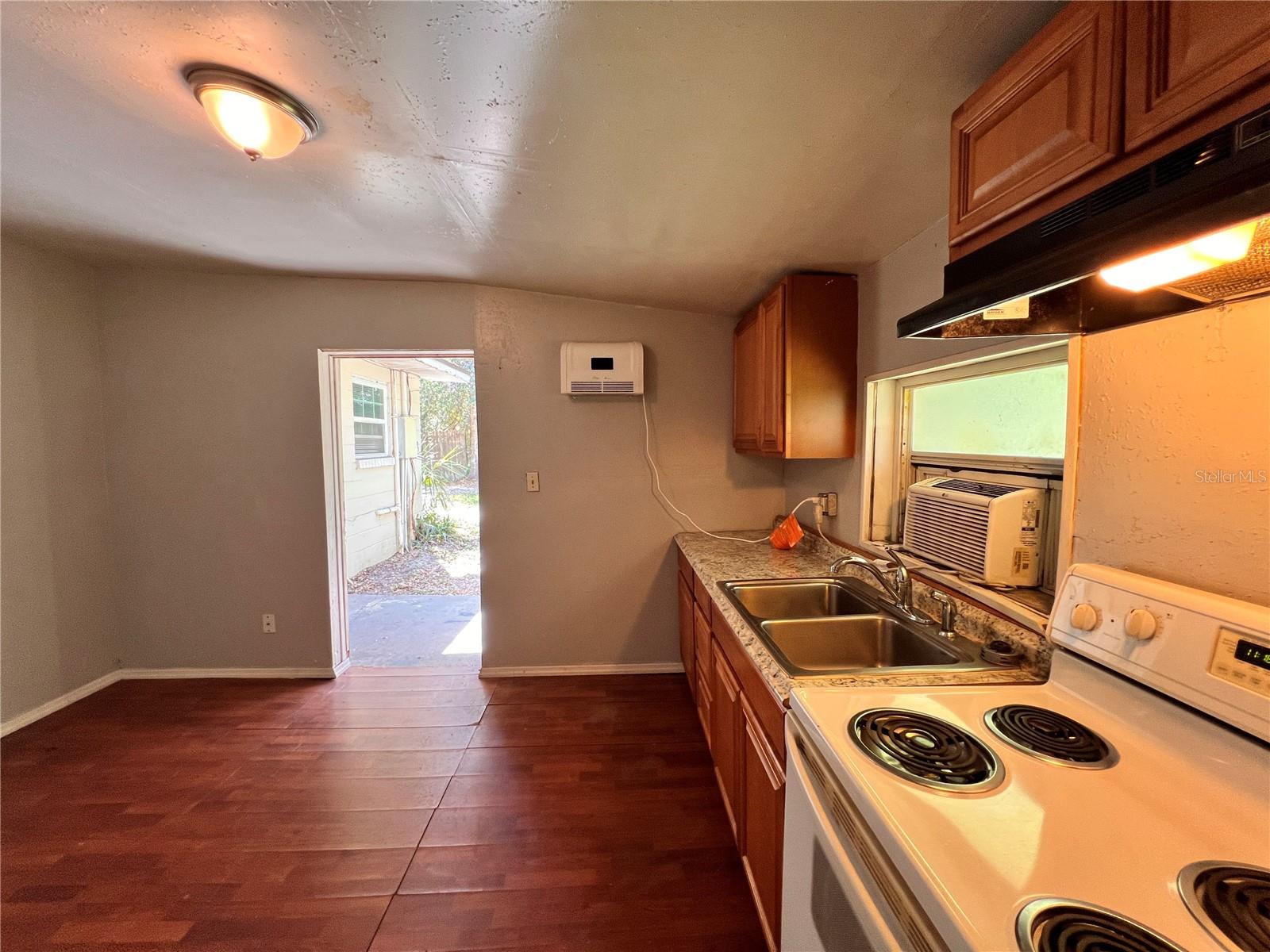 Image 3 of 16 For 422 Rock Pit Road A