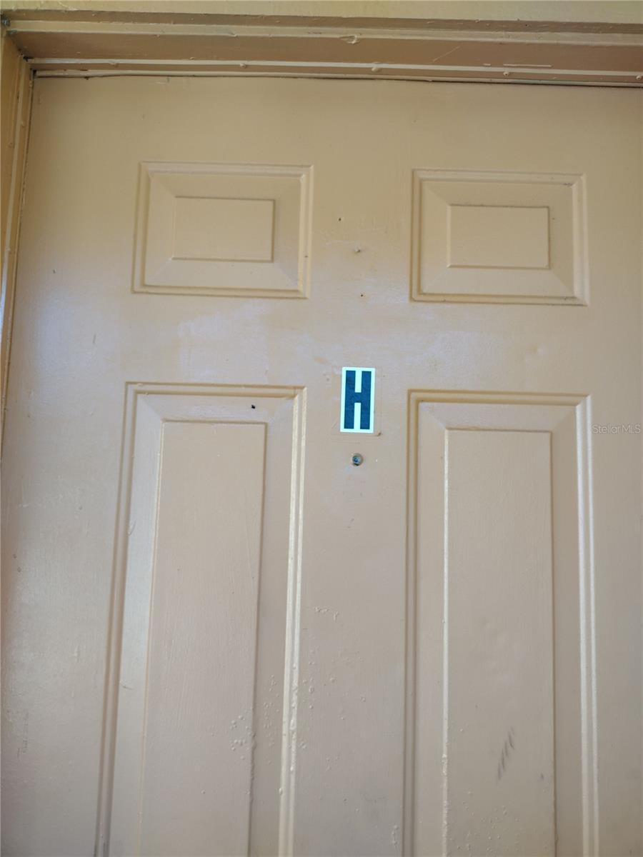 Image 2 of 6 For 2192 Knox Macrae Drive H