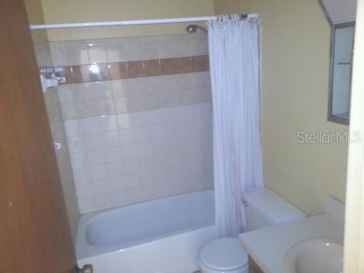 Image 6 of 6 For 2192 Knox Macrae Drive H