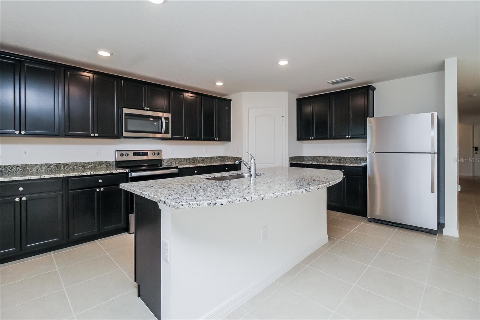 Image 4 of 16 For 12023 Indian Grass Way