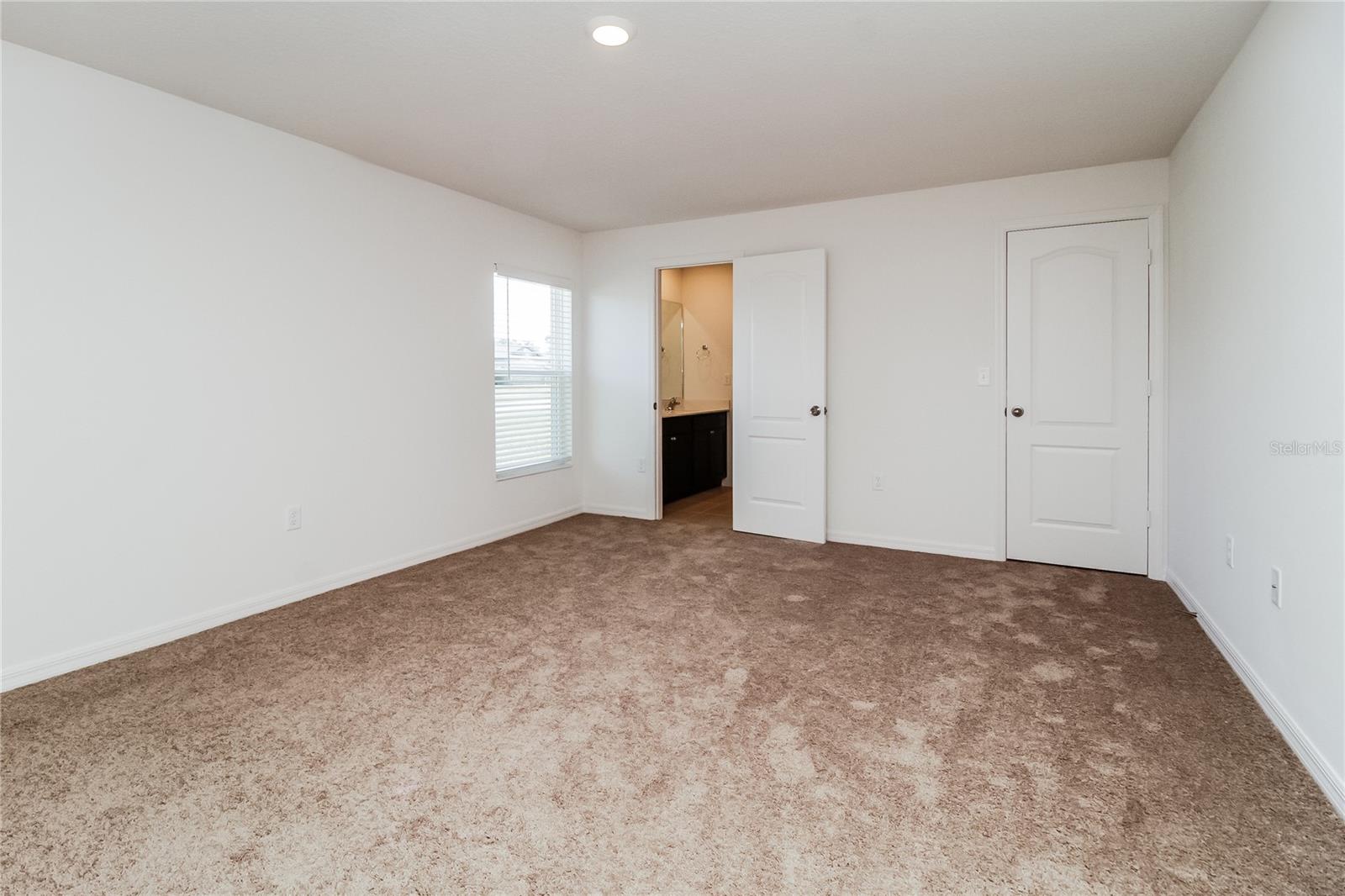 Image 6 of 16 For 12023 Indian Grass Way