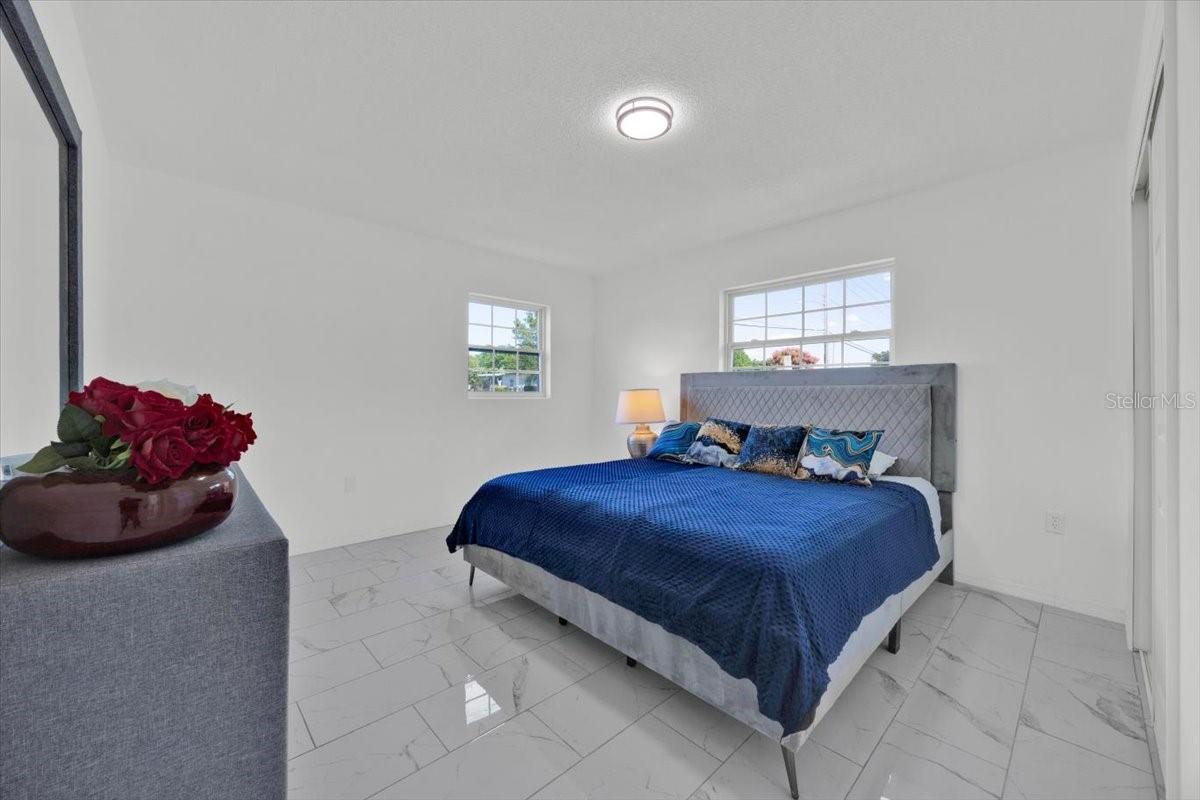 Image 16 of 28 For 2930 Rio Lane