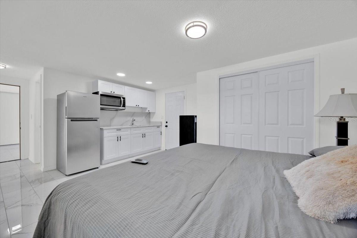 Image 23 of 28 For 2930 Rio Lane