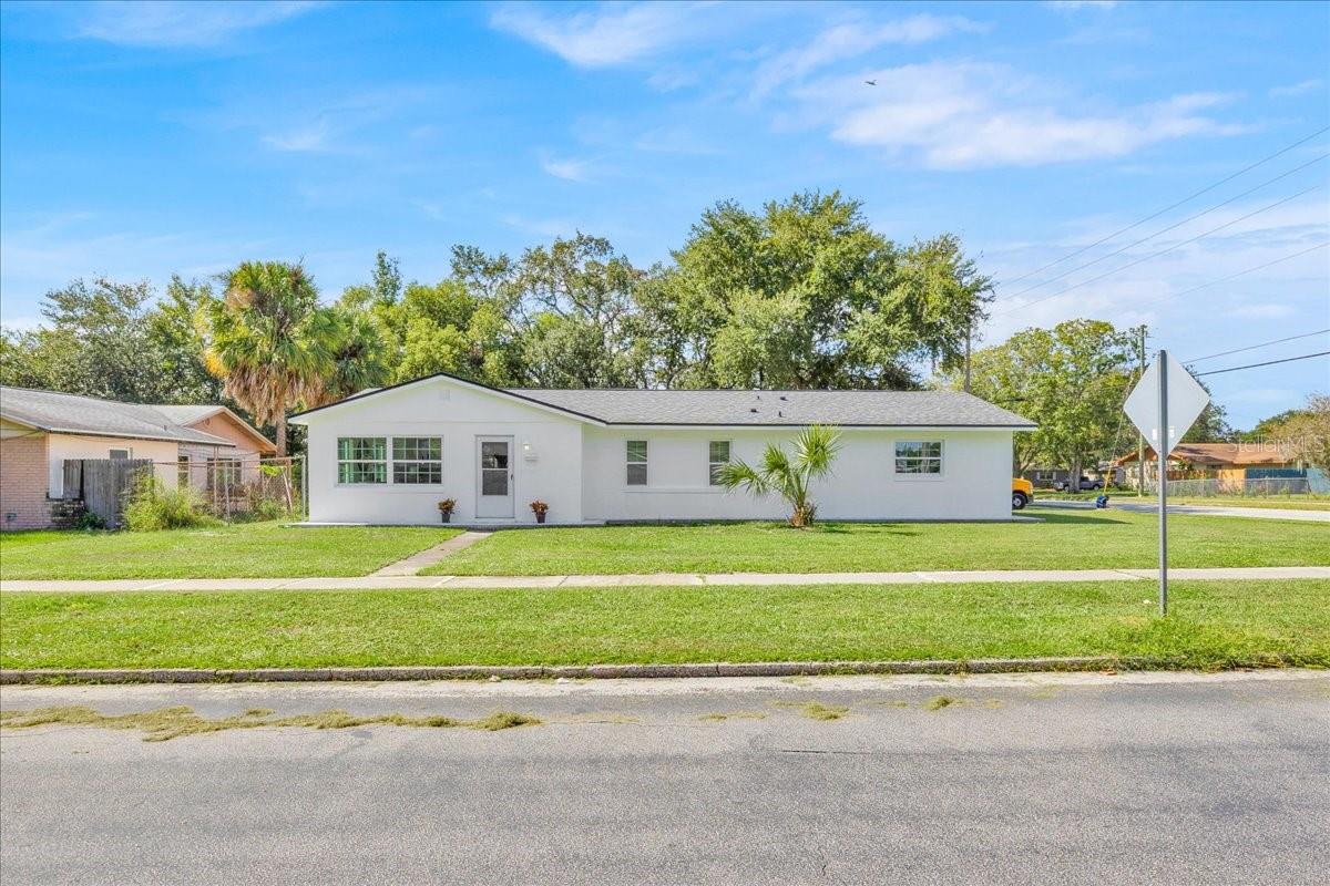 Image 3 of 28 For 2930 Rio Lane