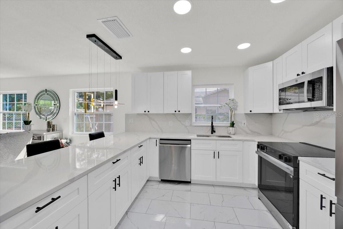 Image 9 of 28 For 2930 Rio Lane