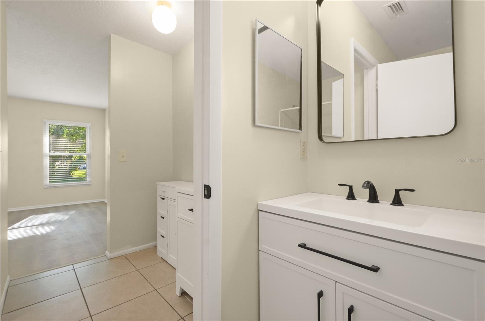 Image 16 of 35 For 10305 Licorice Way