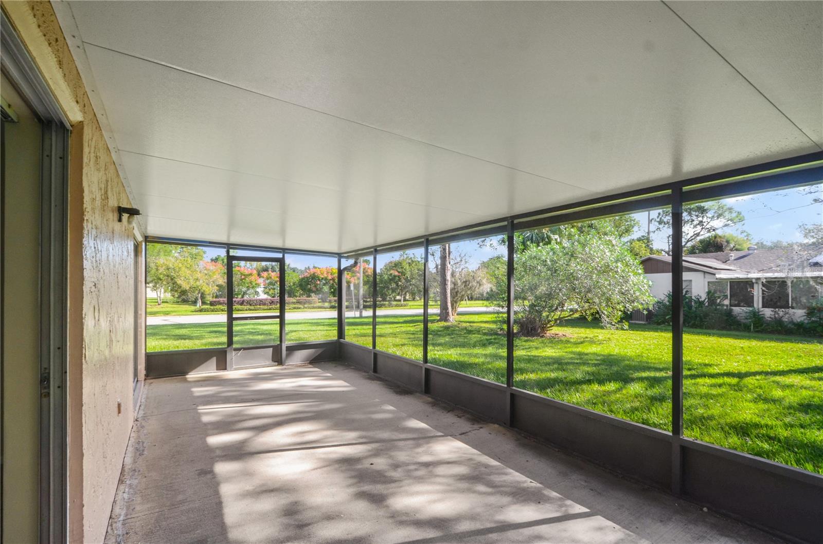 Image 26 of 35 For 10305 Licorice Way