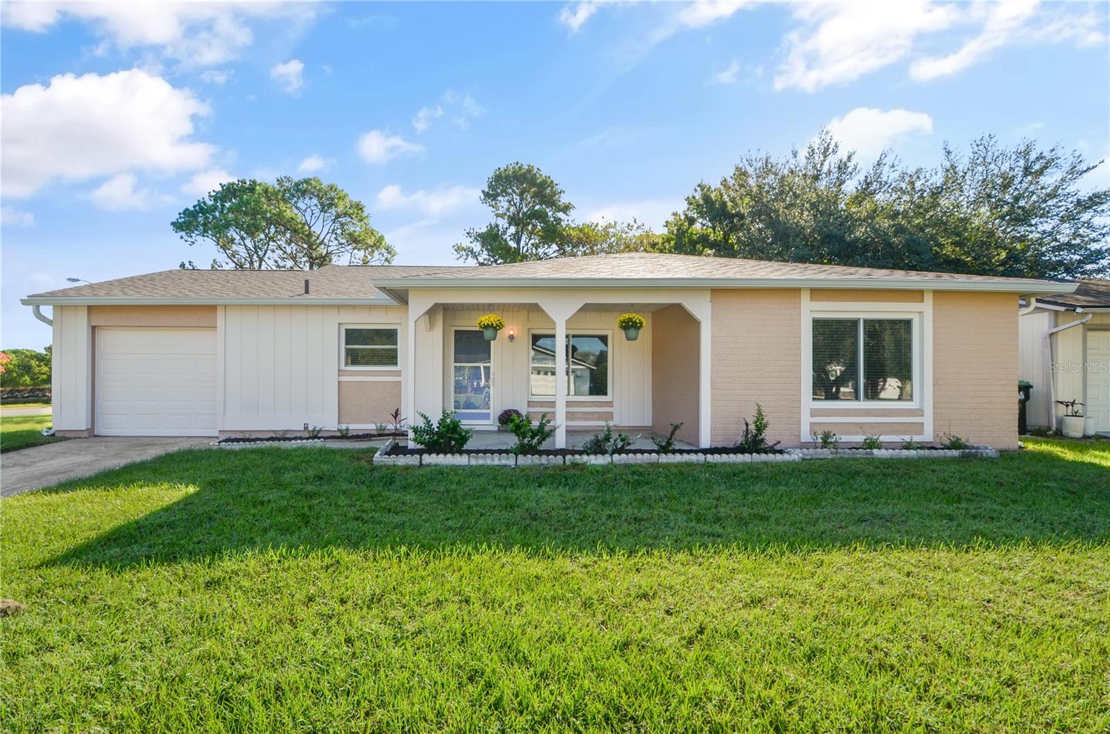 Image 28 of 35 For 10305 Licorice Way