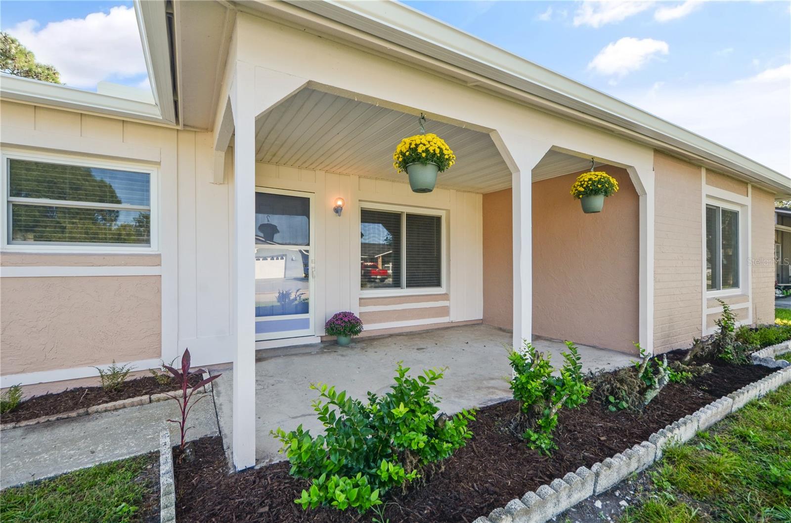 Image 3 of 35 For 10305 Licorice Way