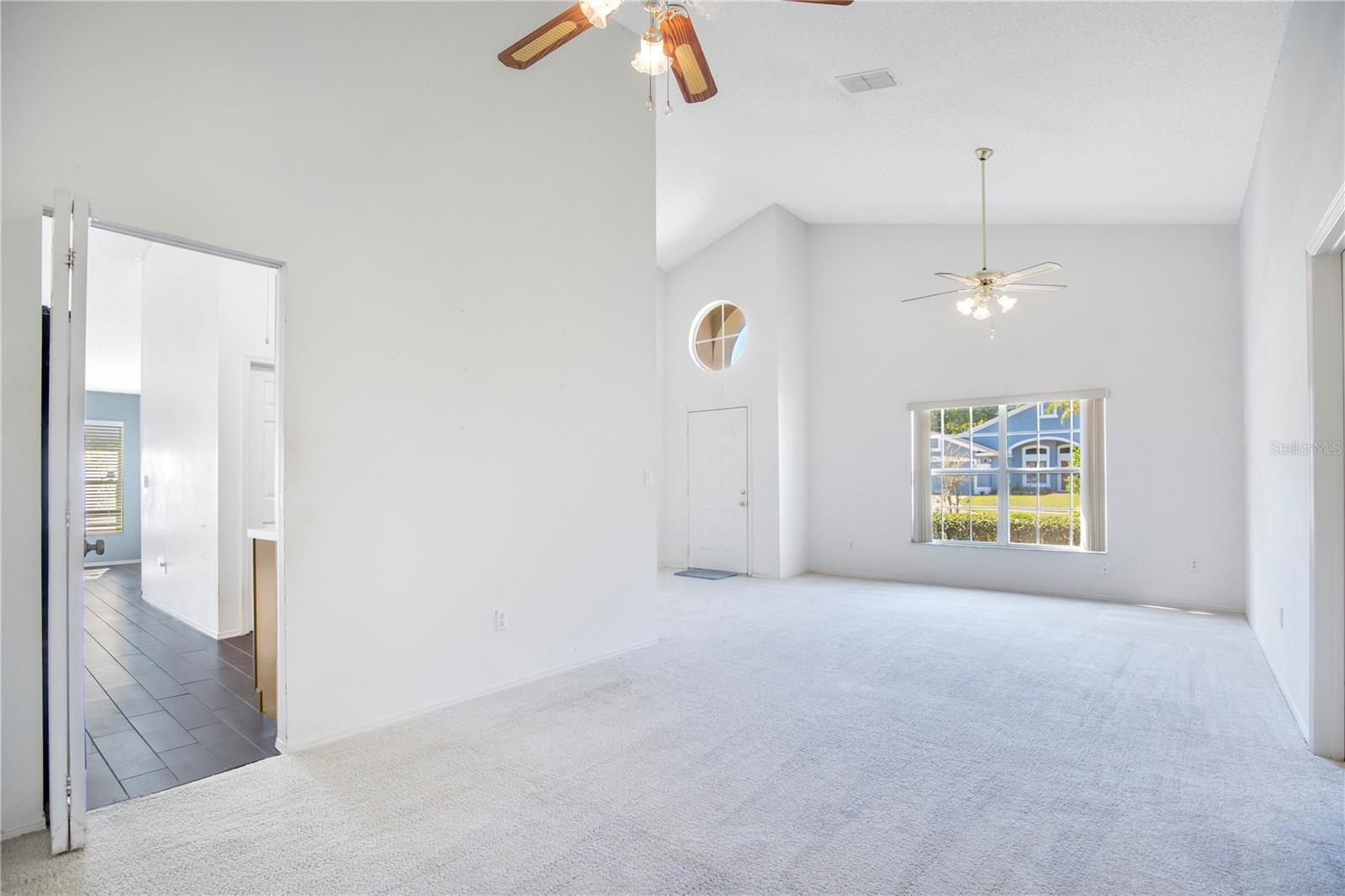 Image 7 of 31 For 6019 Long Peak Drive