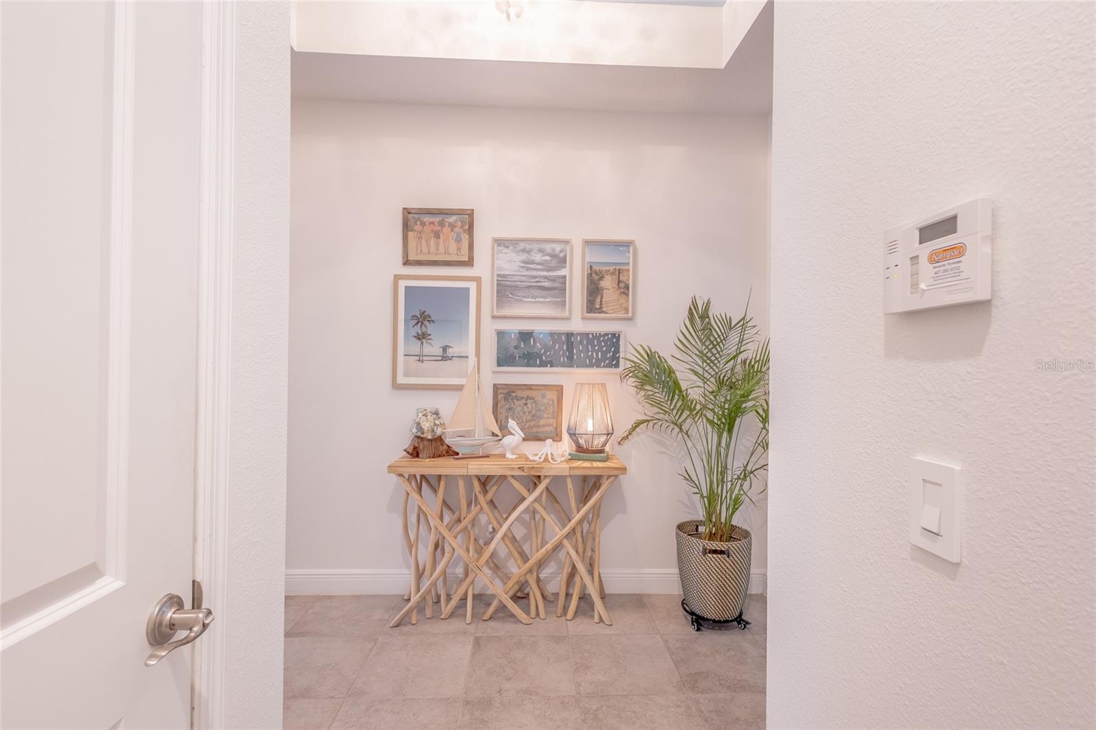 Image 18 of 100 For 14243 Holly Pond Court