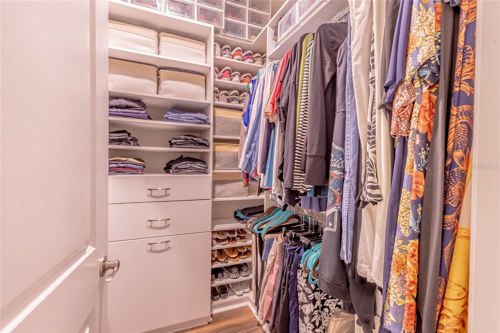 Image 46 of 100 For 14243 Holly Pond Court