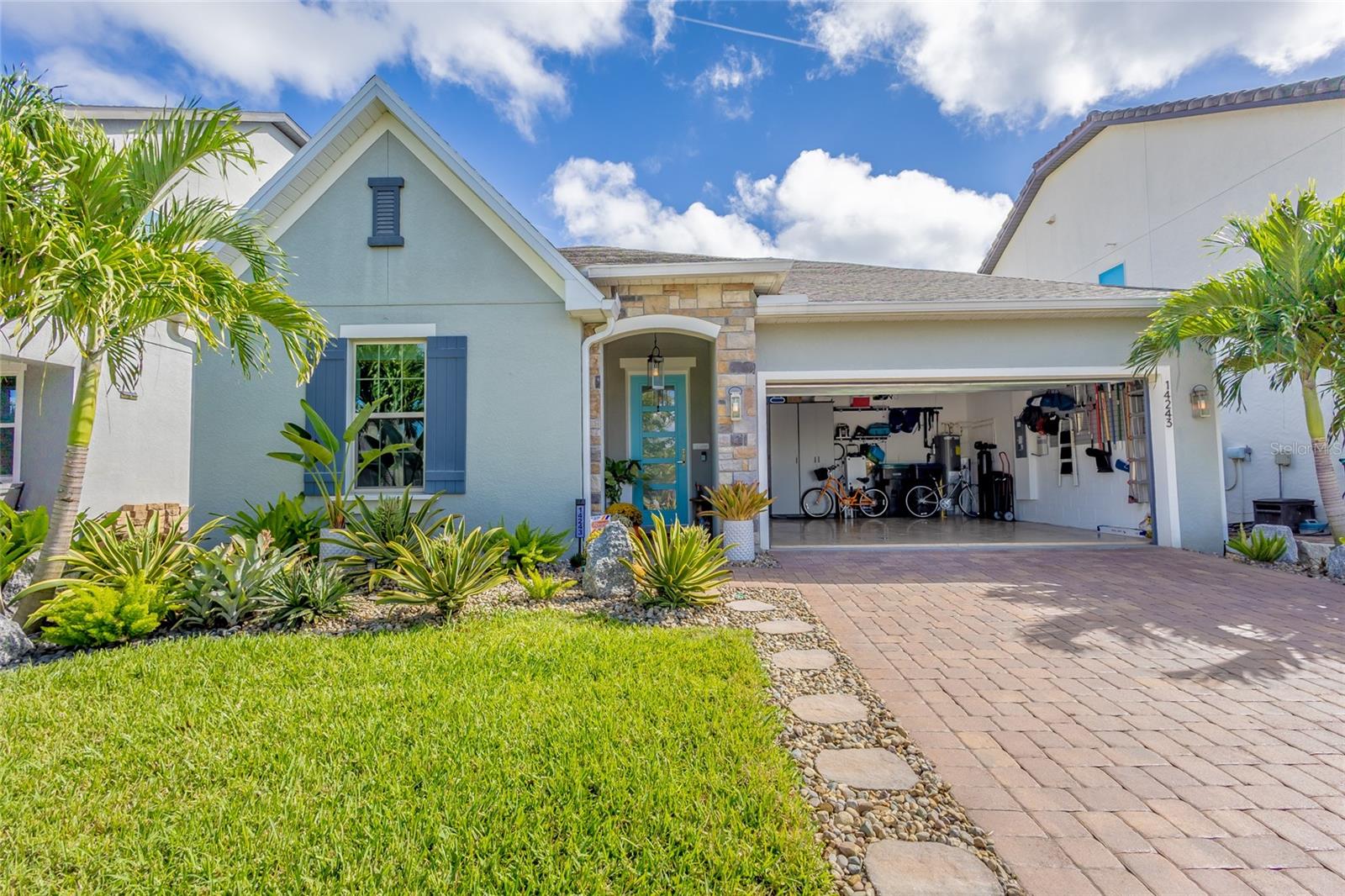 Image 68 of 100 For 14243 Holly Pond Court