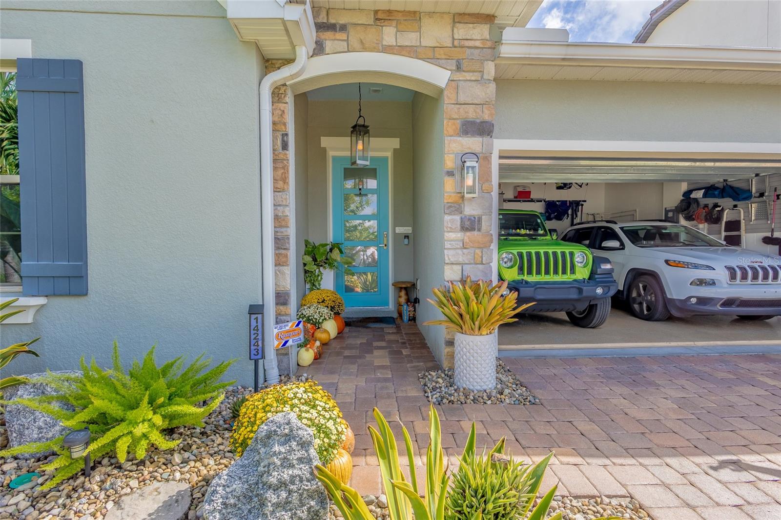 Image 70 of 100 For 14243 Holly Pond Court