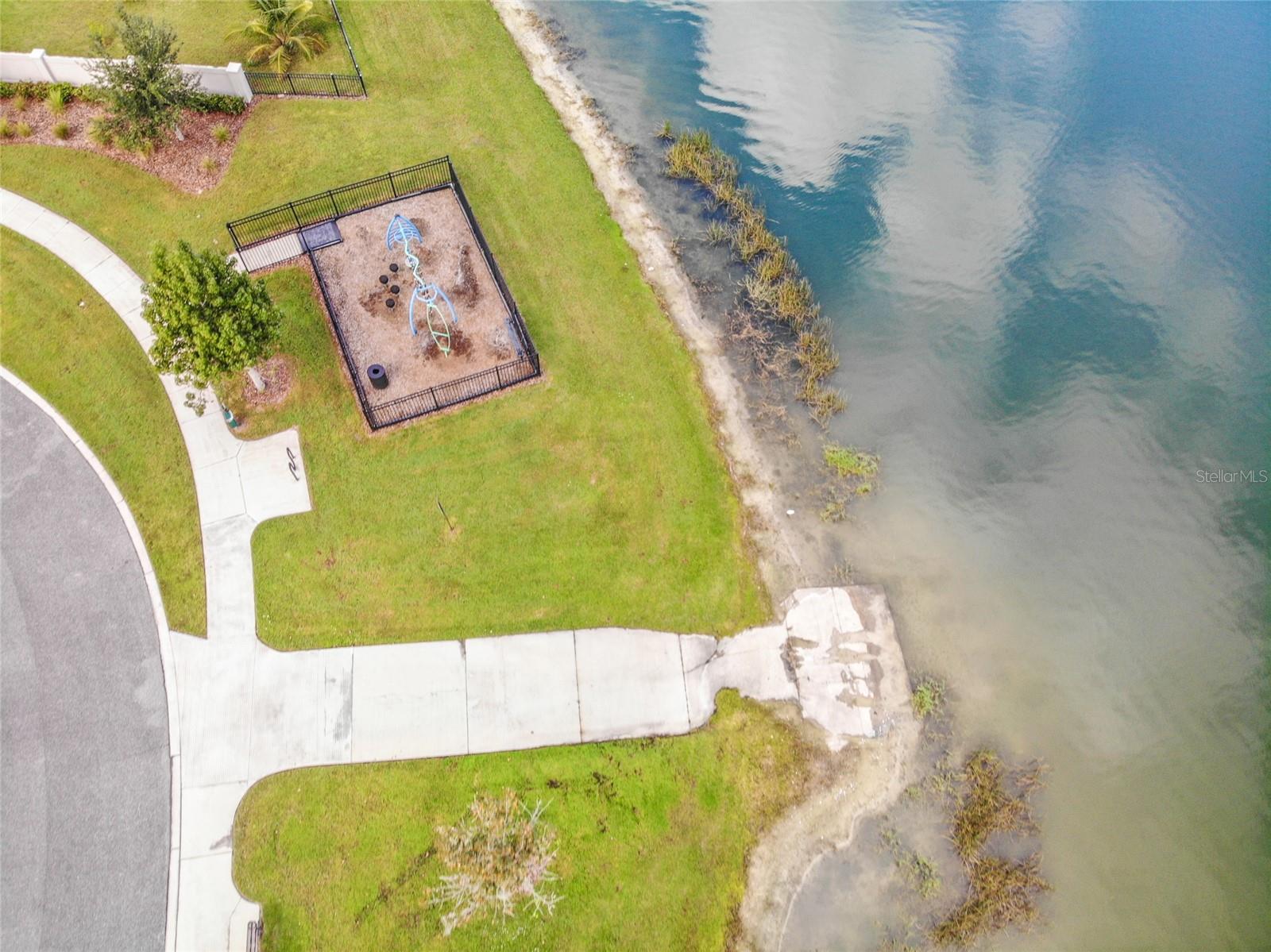 Image 86 of 100 For 14243 Holly Pond Court