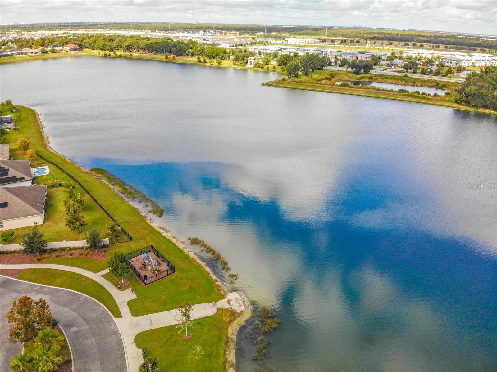 Image 87 of 100 For 14243 Holly Pond Court