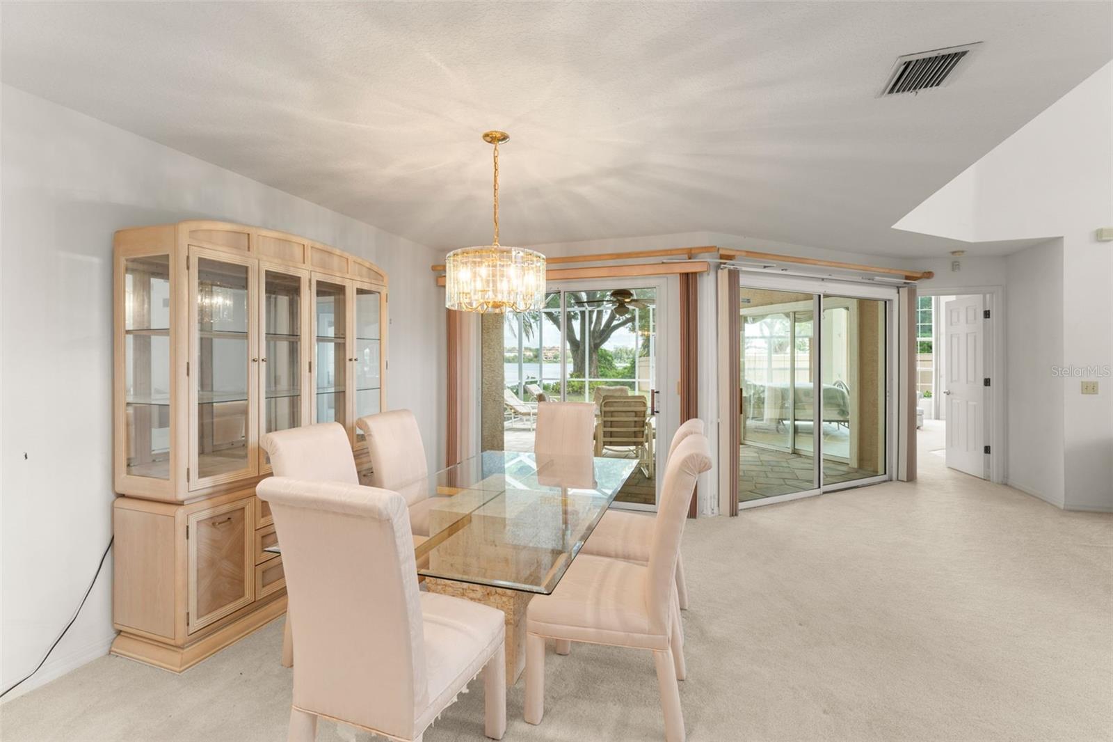 Image 13 of 66 For 7571 Somerset Shores Court