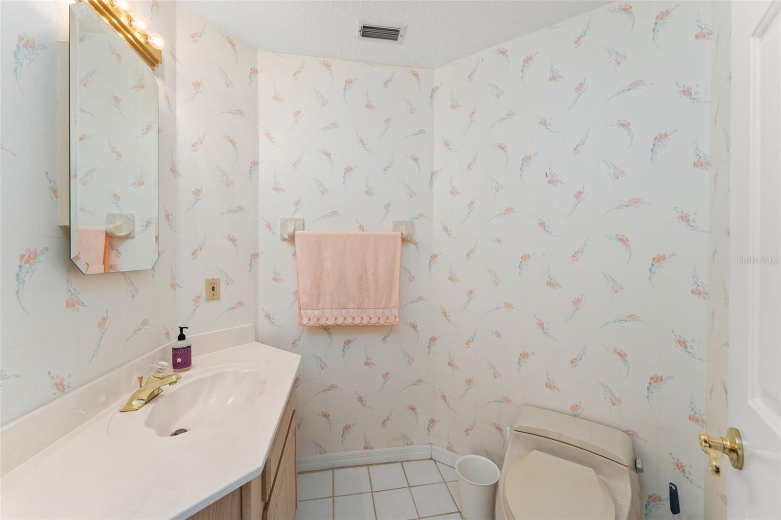 Image 23 of 66 For 7571 Somerset Shores Court