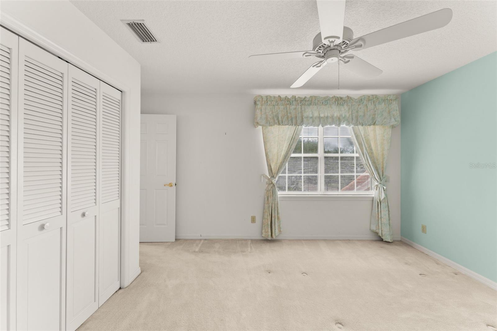 Image 34 of 66 For 7571 Somerset Shores Court