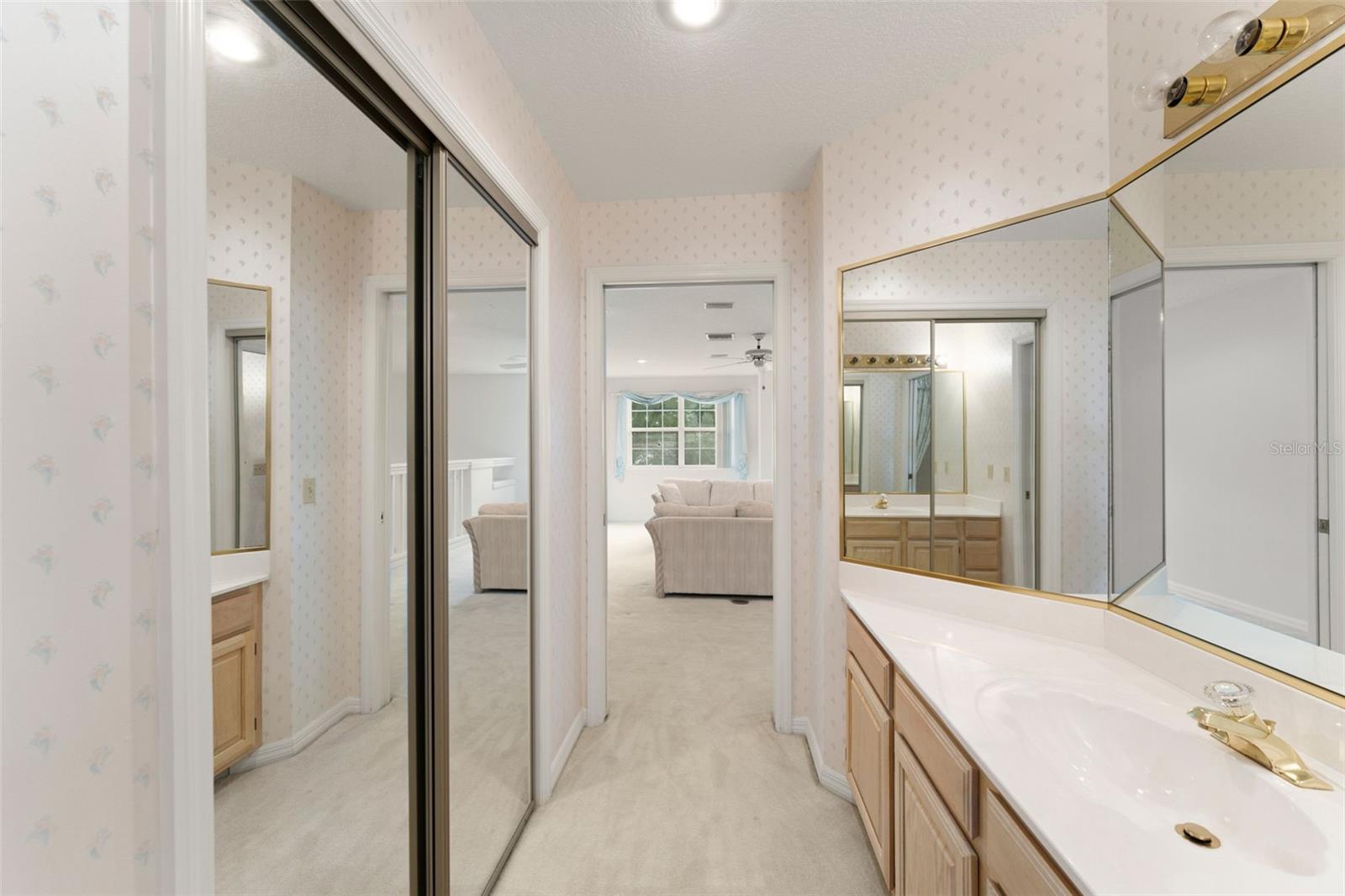 Image 37 of 66 For 7571 Somerset Shores Court