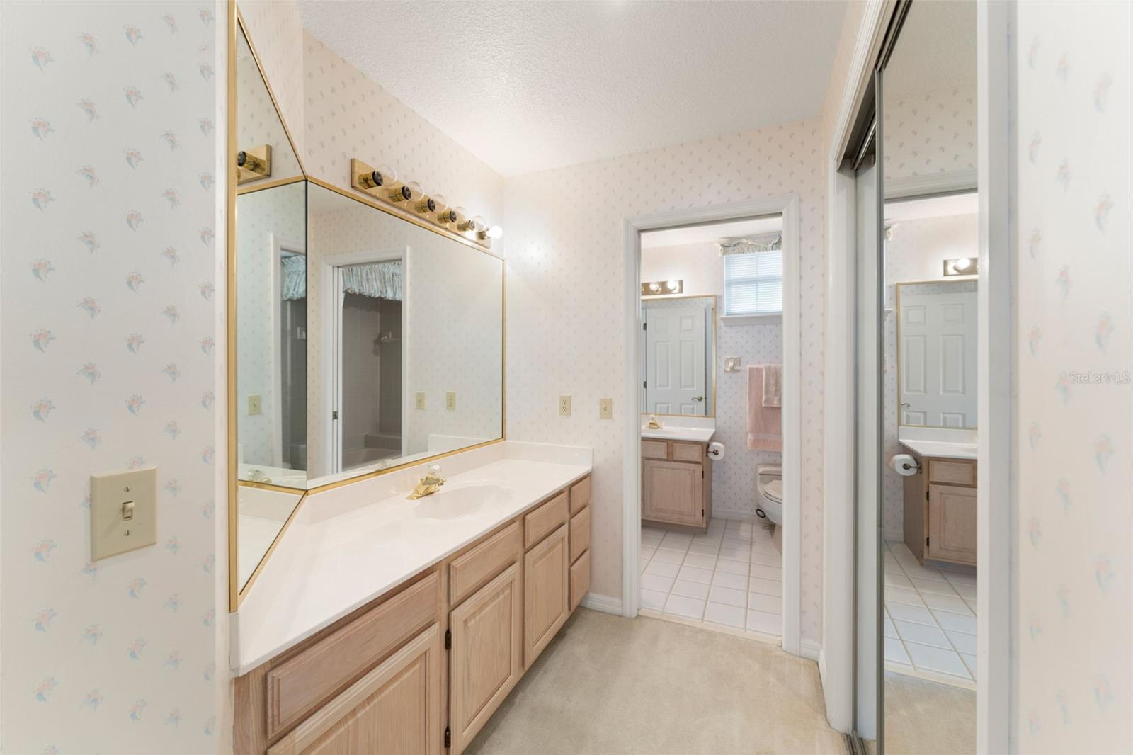 Image 38 of 66 For 7571 Somerset Shores Court