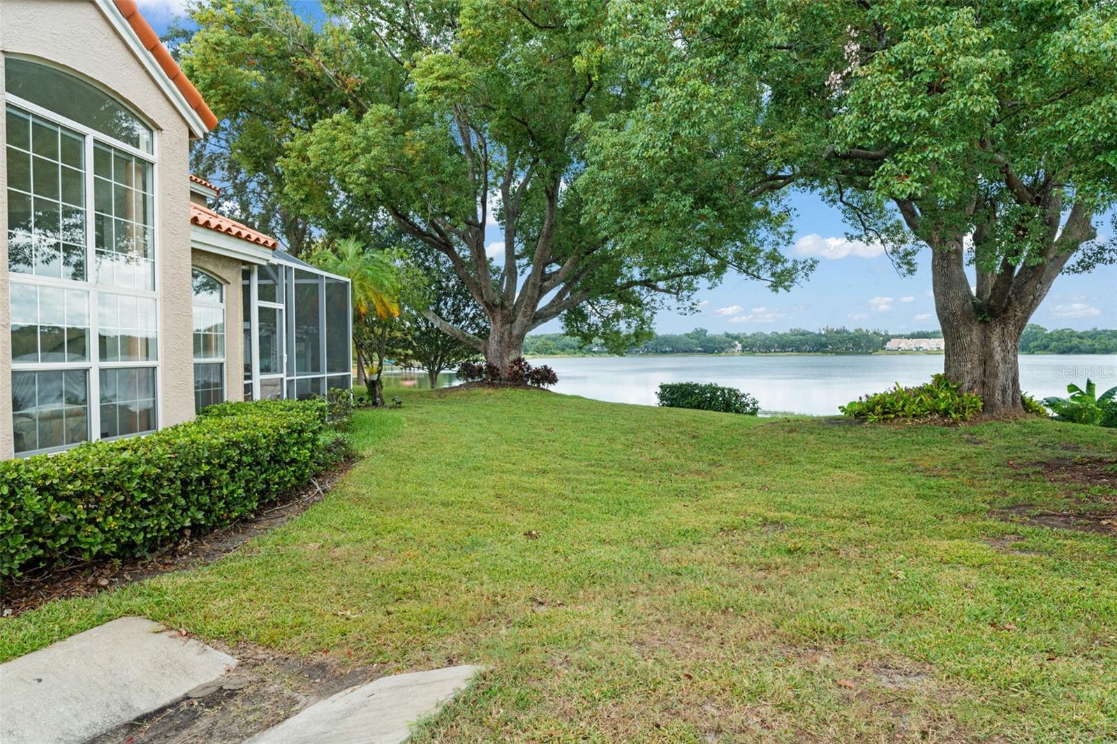 Image 50 of 66 For 7571 Somerset Shores Court