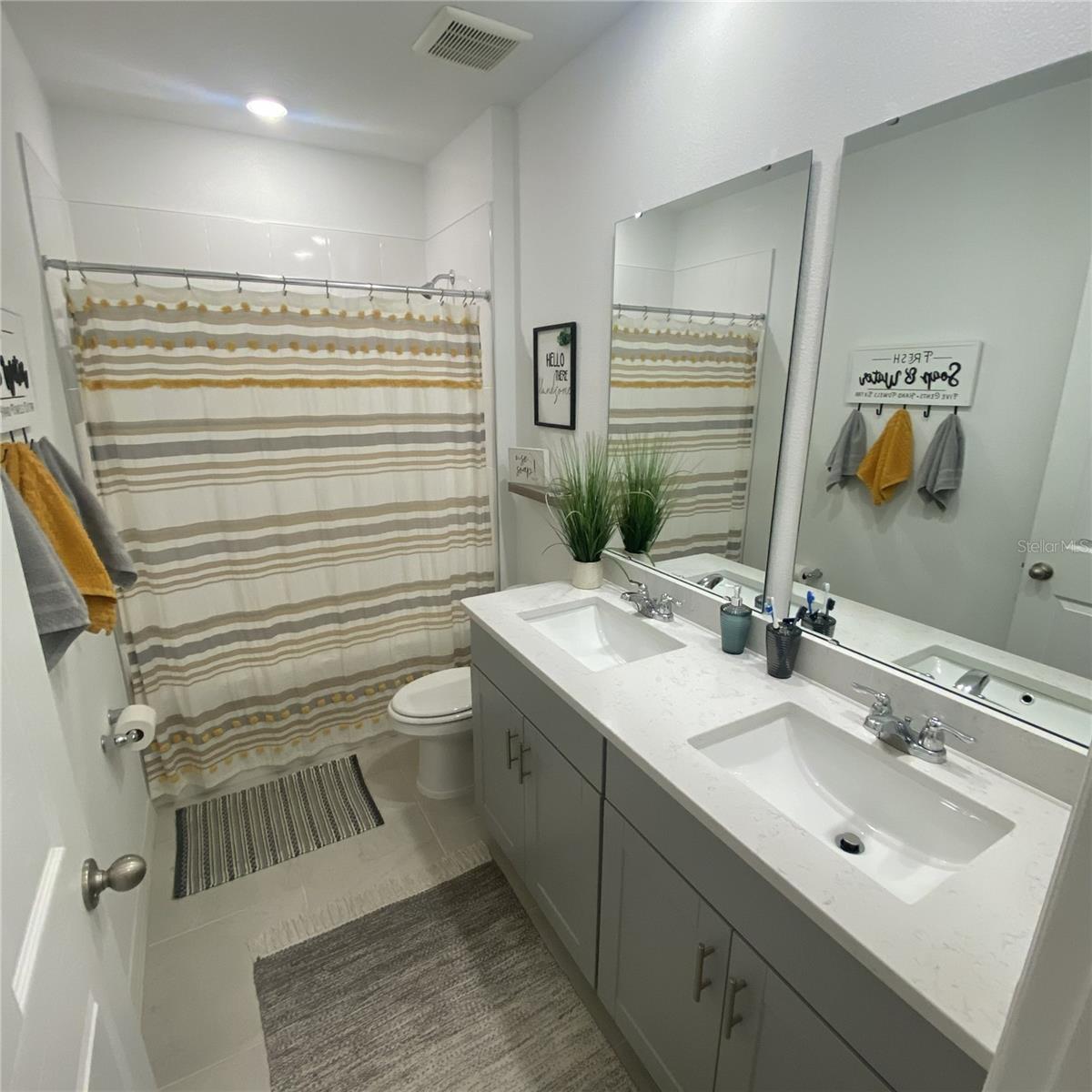 Image 5 of 7 For 1126 Foreshore Lane