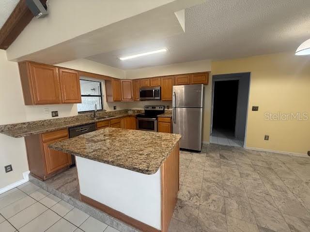 Image 4 of 13 For 5272 Abelia Drive