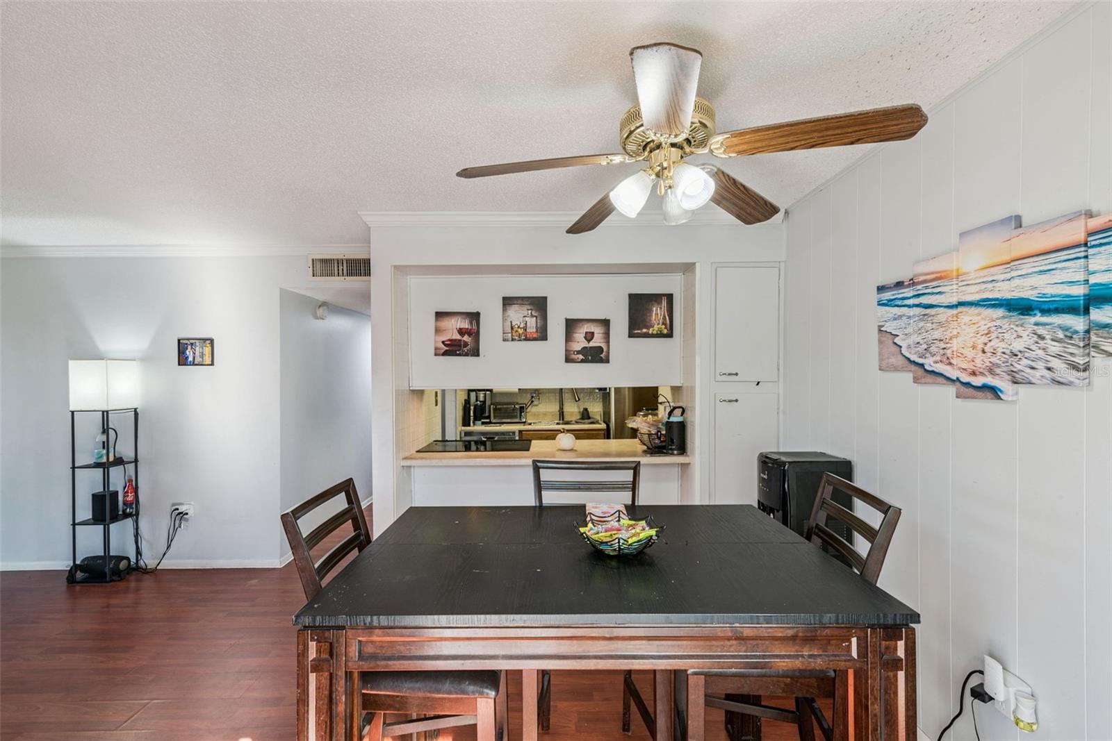 Image 4 of 25 For 1935 Conway Road 6