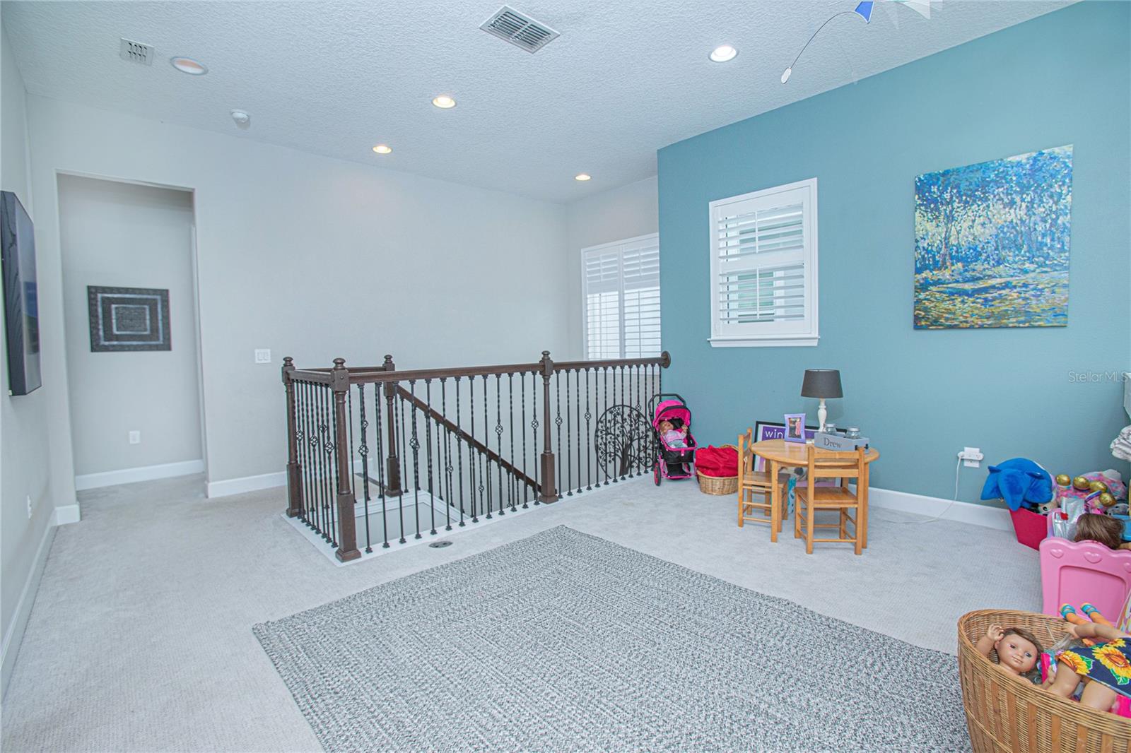 Image 19 of 30 For 13619 Granger Avenue