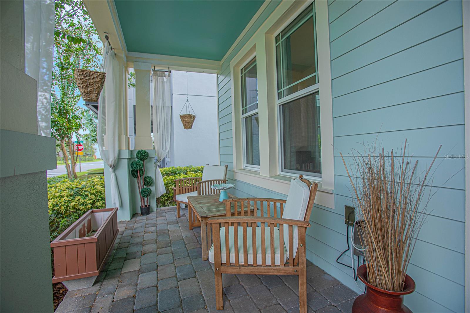 Image 3 of 30 For 13619 Granger Avenue