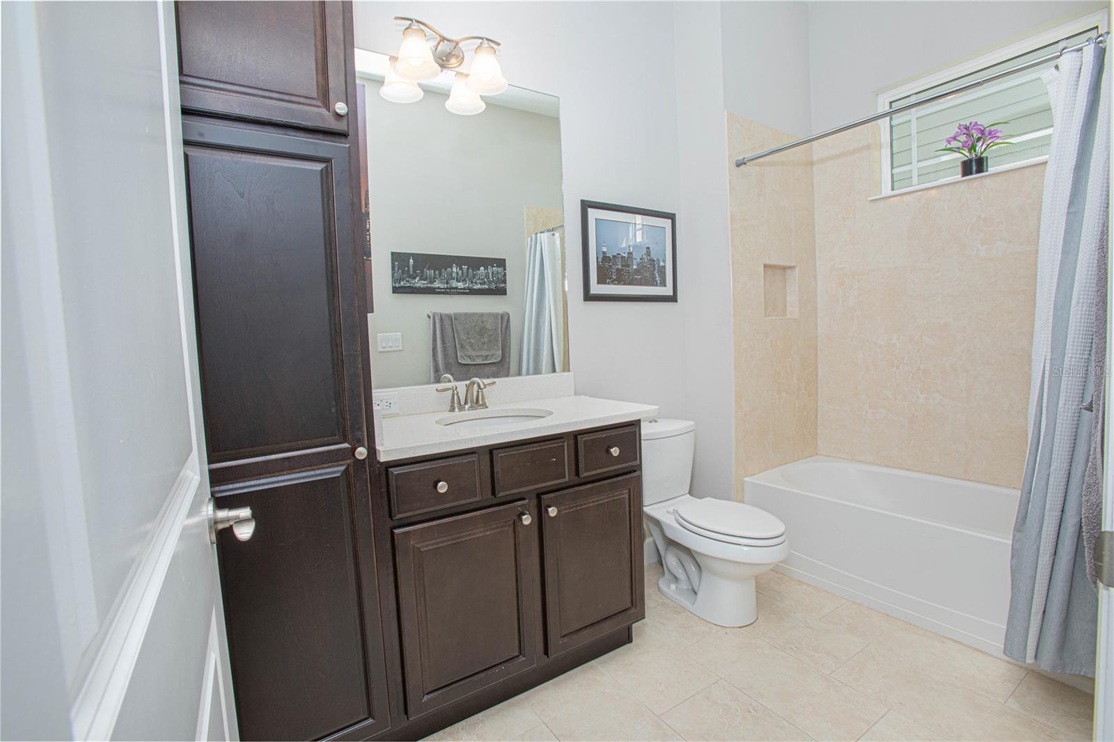 Image 7 of 30 For 13619 Granger Avenue