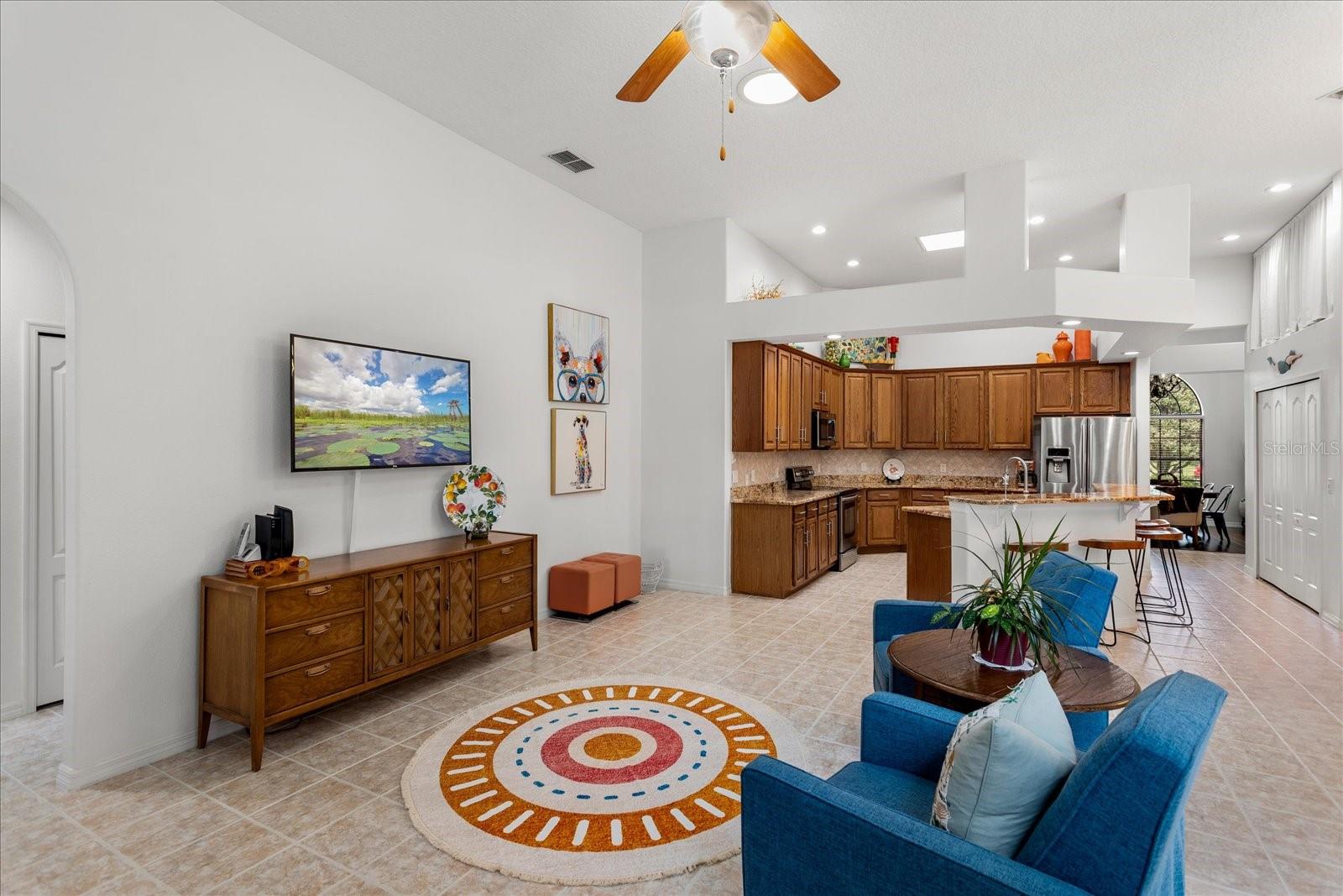 Image 20 of 49 For 574 Sand Wedge Loop