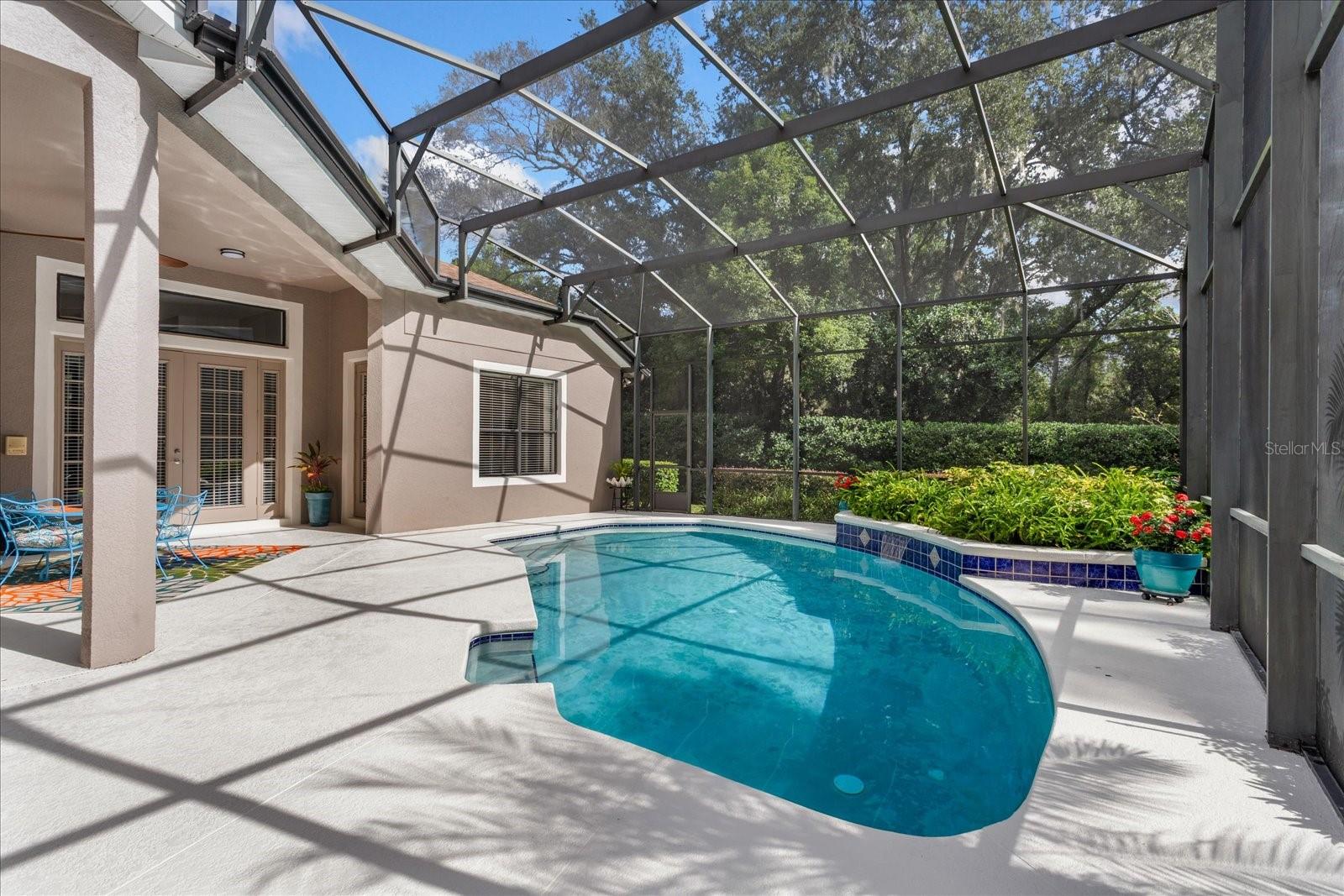 Image 40 of 49 For 574 Sand Wedge Loop