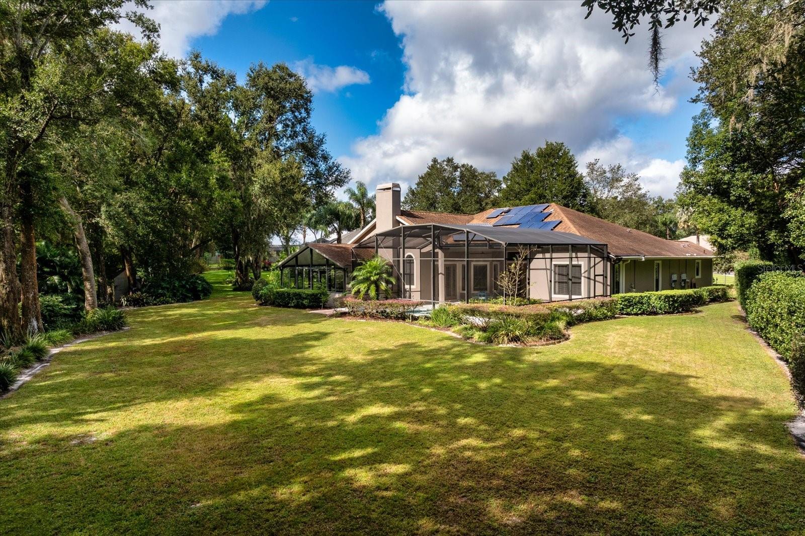 Image 44 of 49 For 574 Sand Wedge Loop