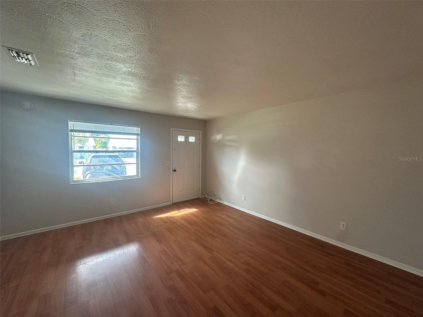 Image 2 of 14 For 213 Montana Avenue